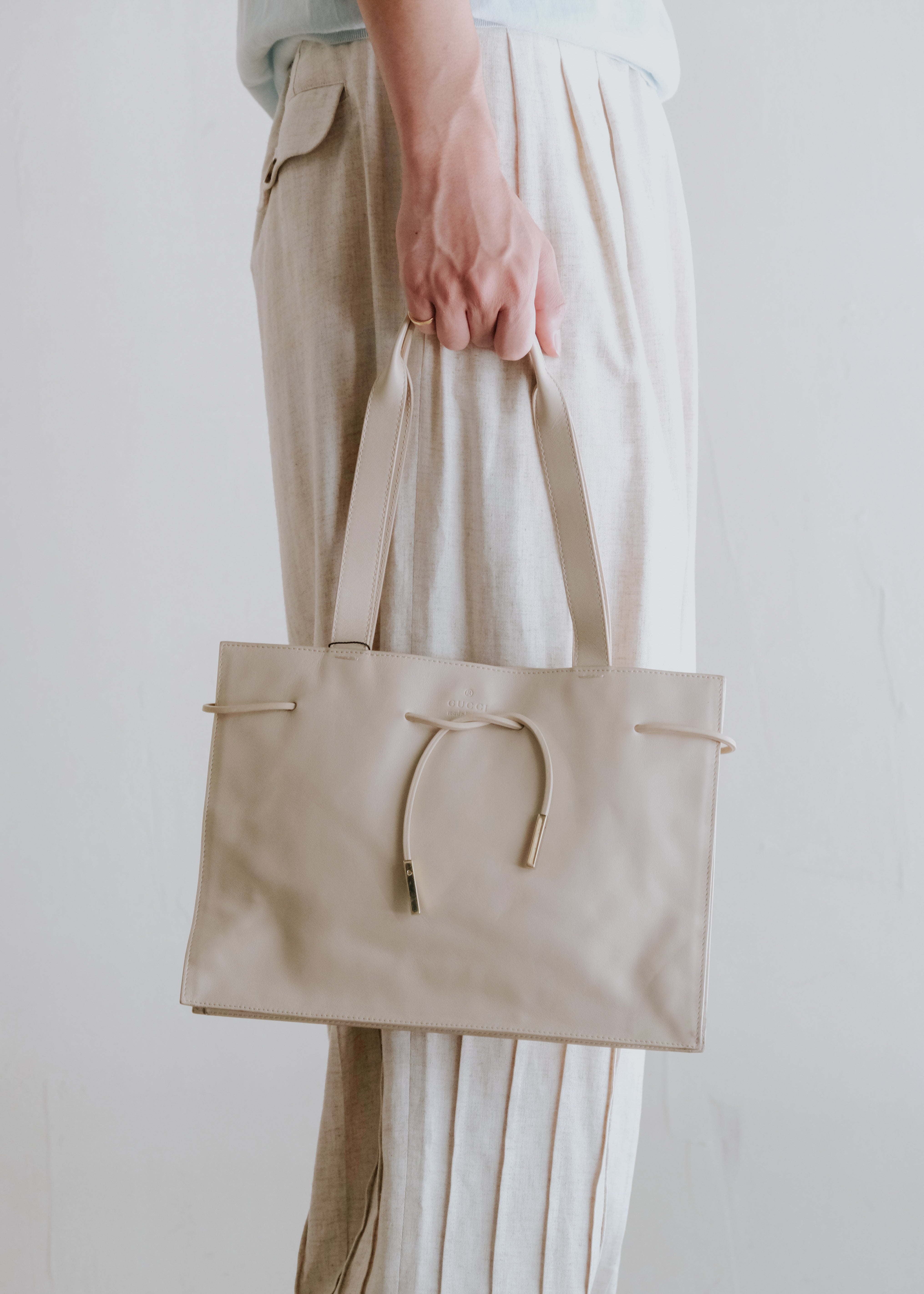 00's GUCCI coded leather hand bag
