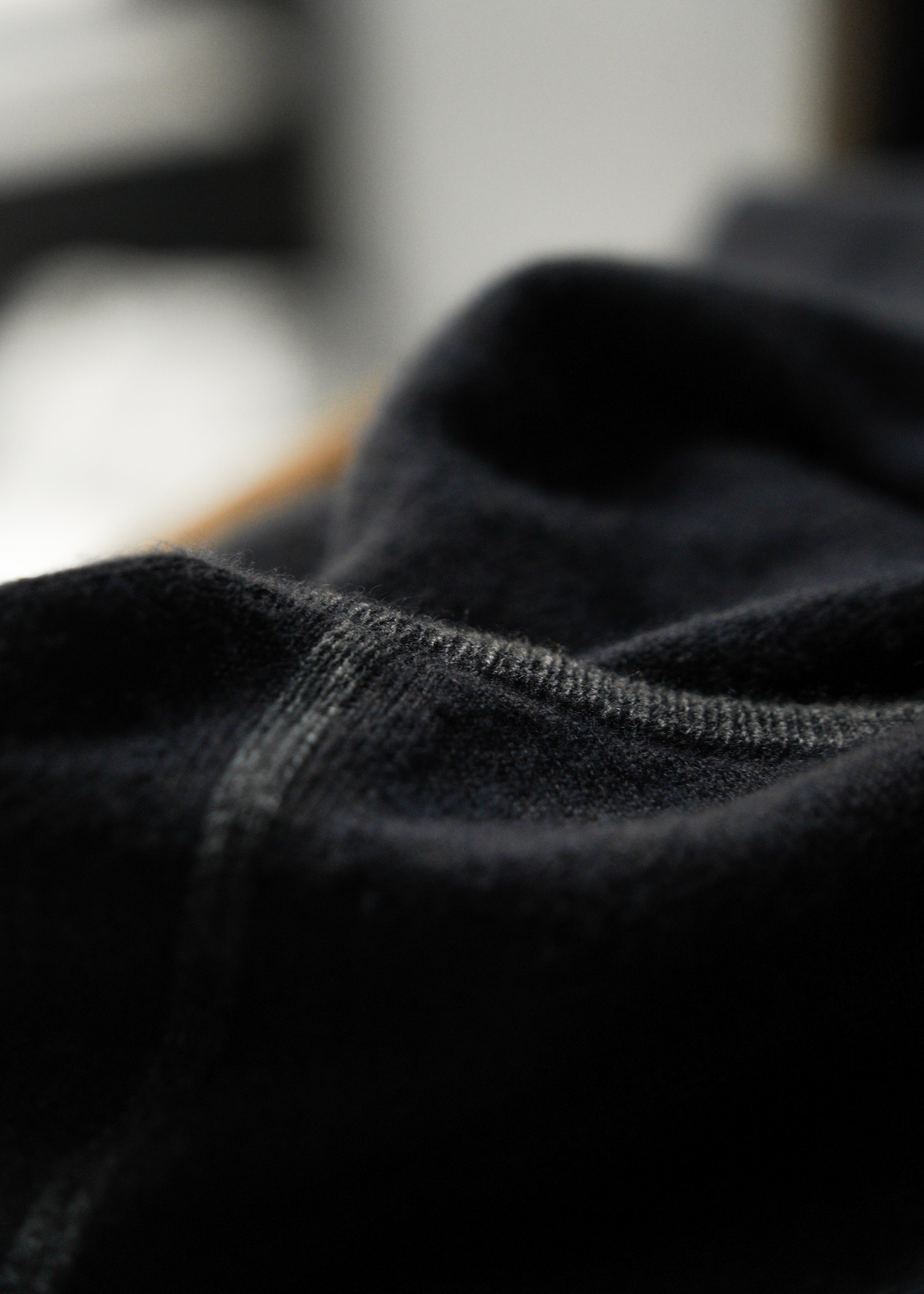 00’s Salvatore Ferragamo cotton blend cashmere raglan sleeve crew neck knit