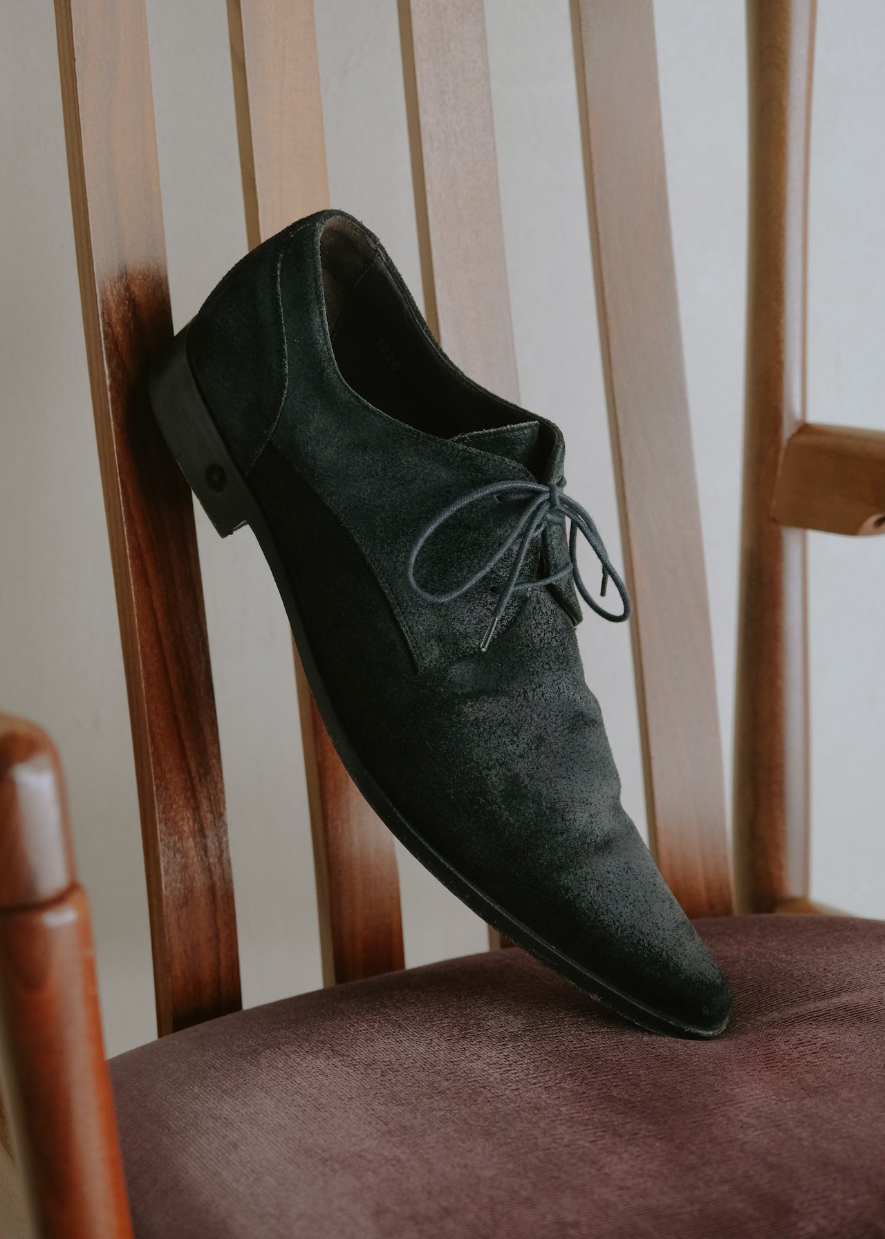 00's DOLCE & GABBANA pointed toe suede leather shoes