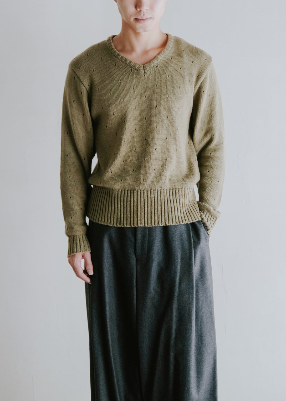 90-00's KRIZIAUOMO cut-out details v-neck knit