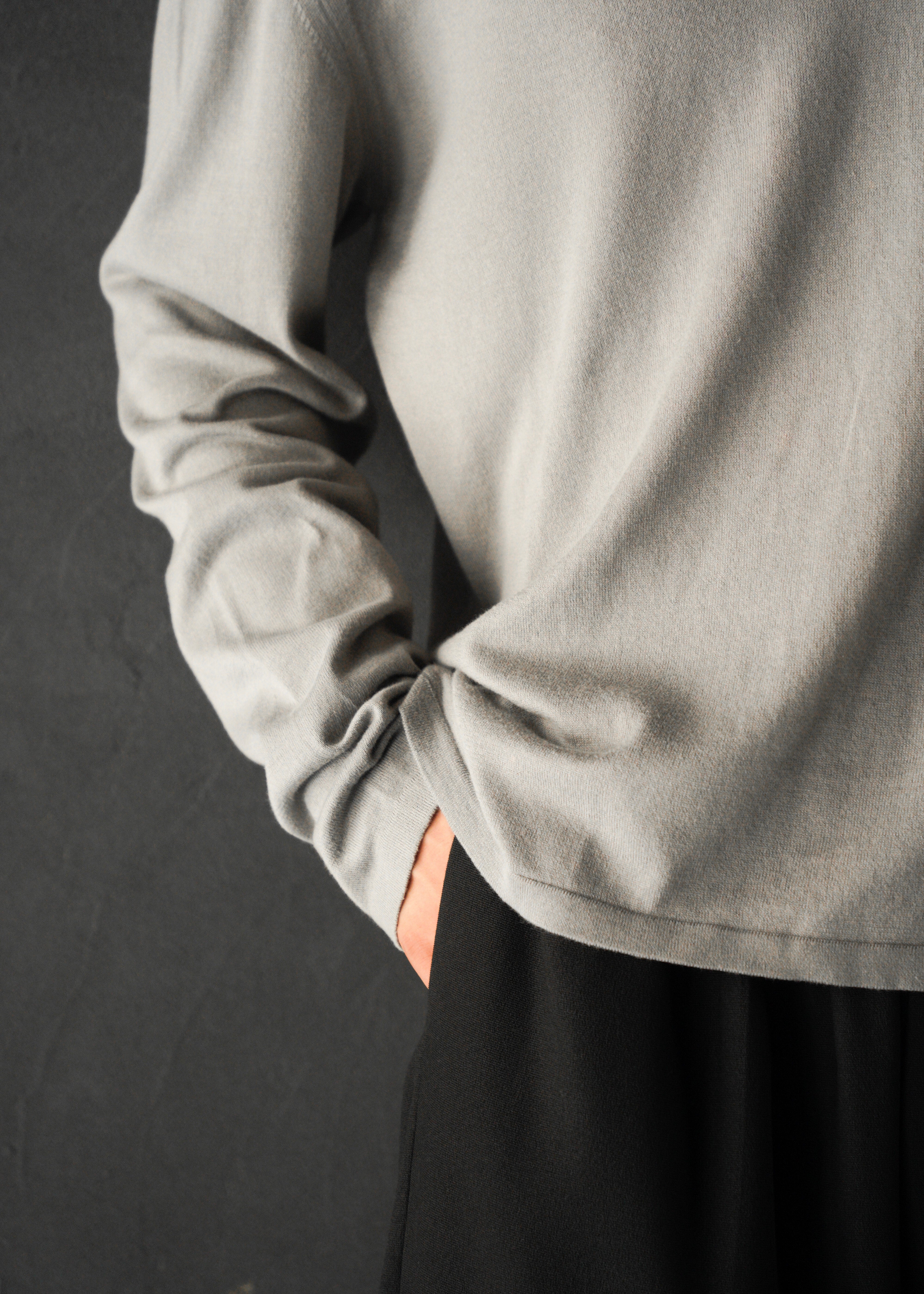 00’s GUCCI v neck cotton long sleeve knit