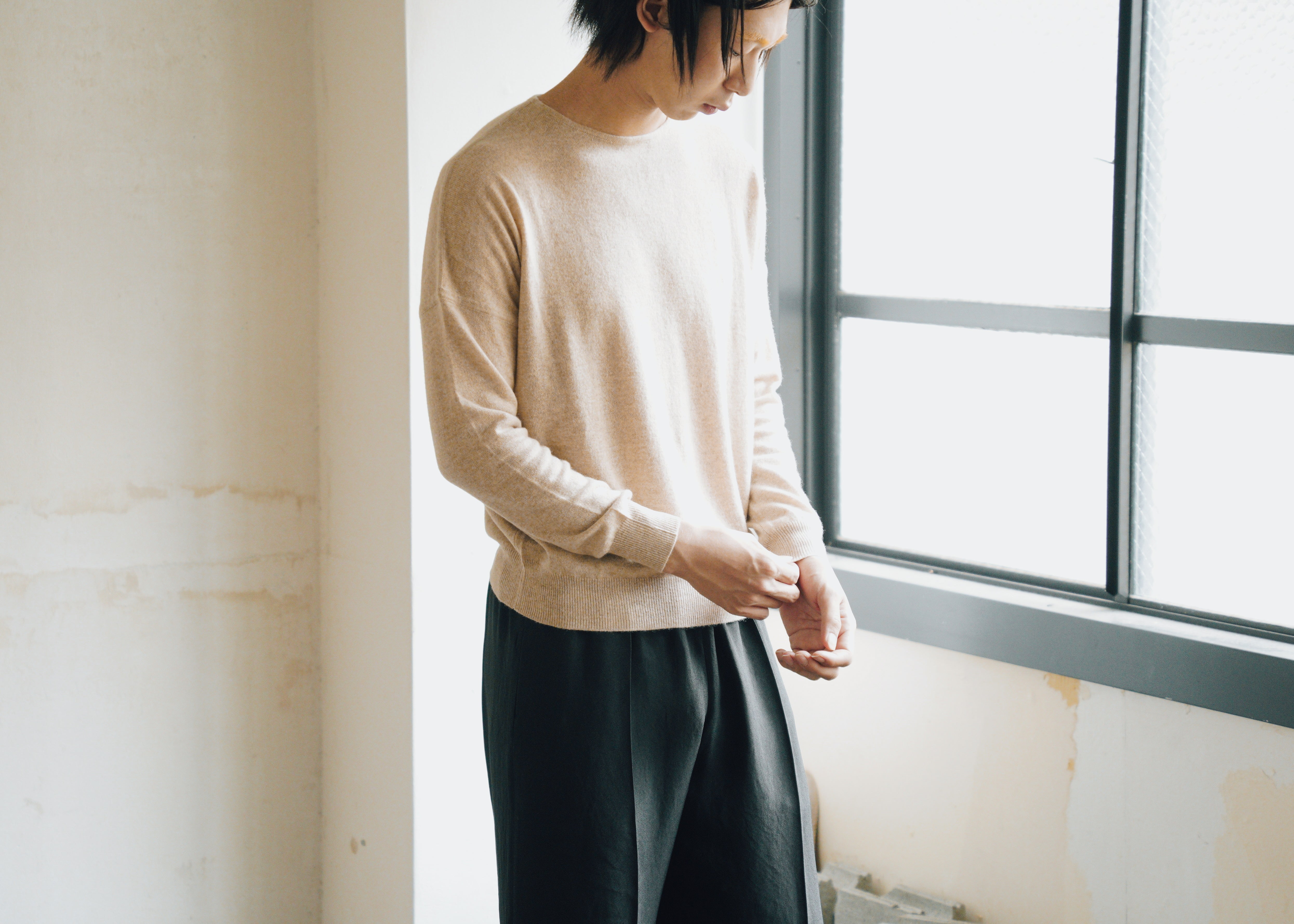 JEANPAULKNOTT ジャンポールノット 26AW カシミヤ 100% Cashmere ROUND NECK SWETER BEIGE メンズ