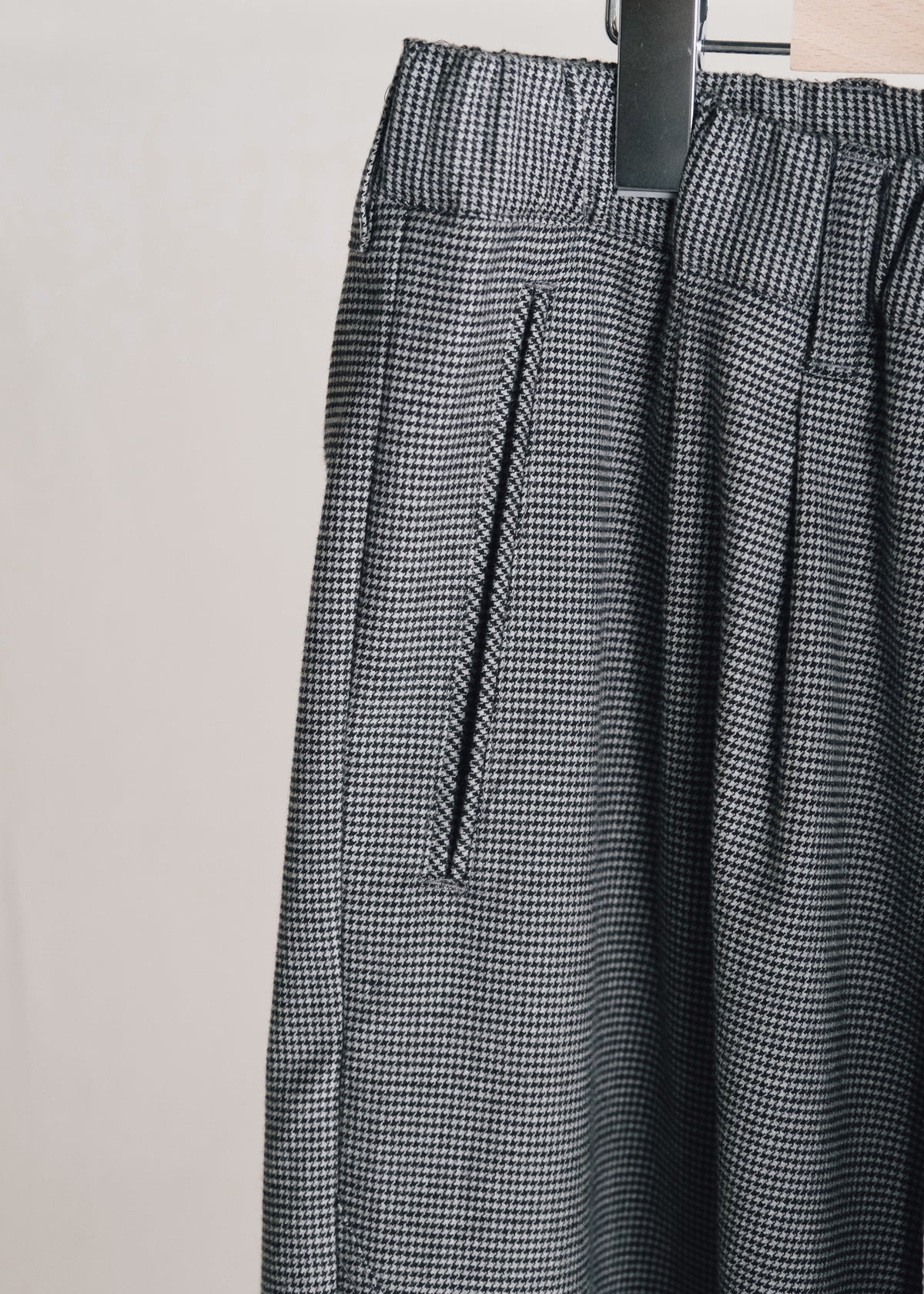 Ex. HOMO LUDENS 26AW Y.M. Jockey easy pants / charcoal