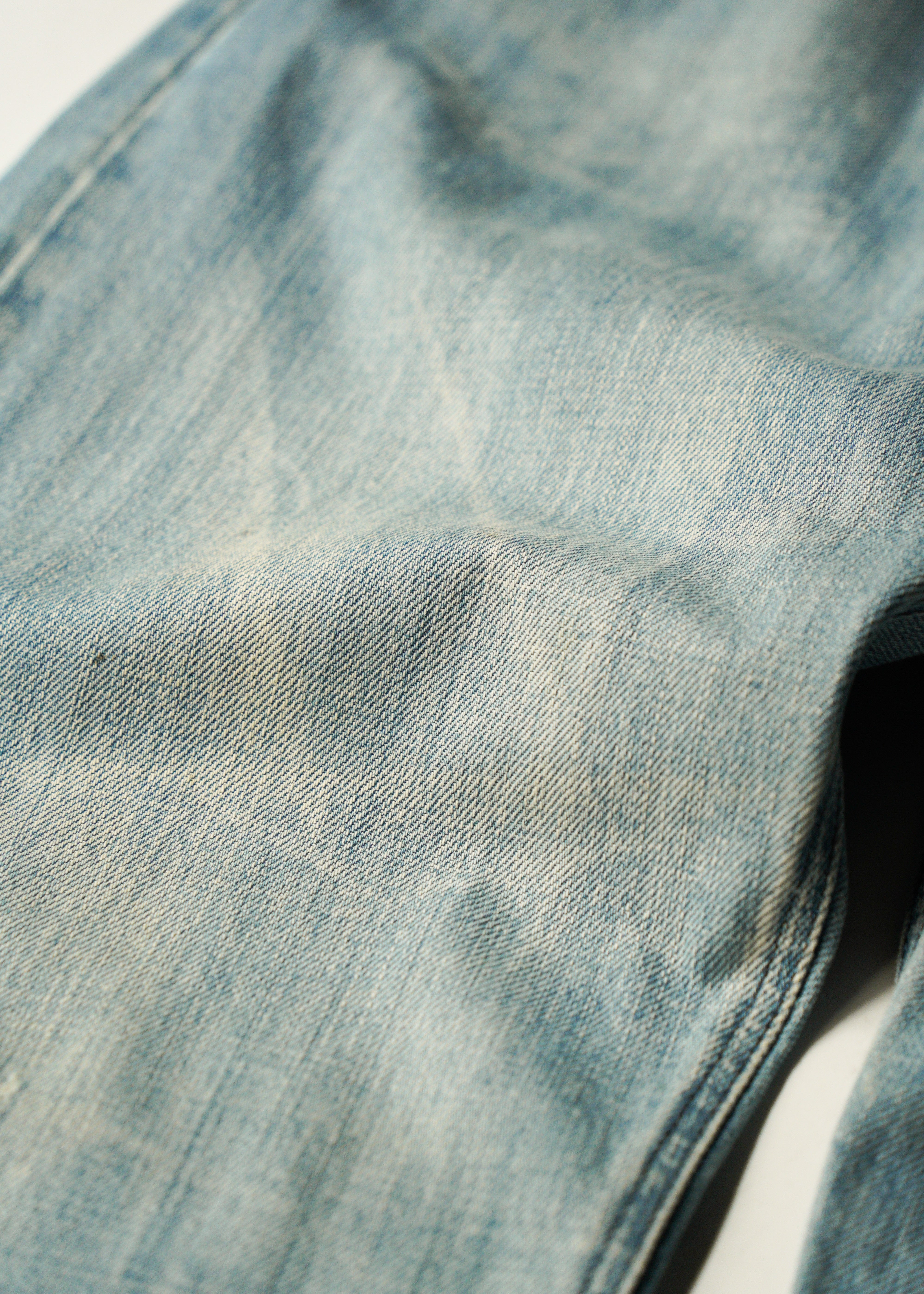 00-10’s BOTTEGA VENETA Intrecciato piping straight jeans