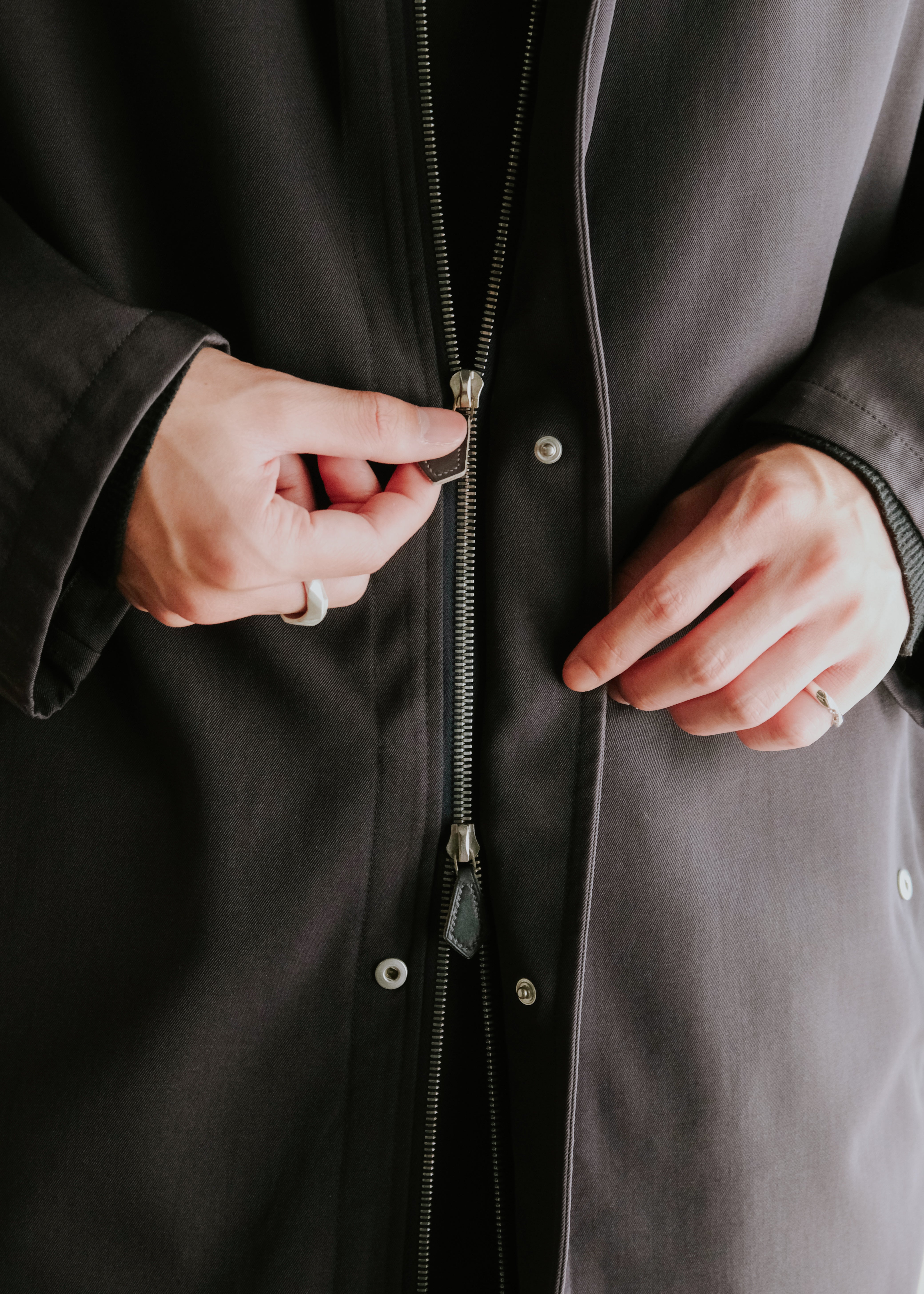 90-00's HERMÈS sigle stand collar fly front wool coat