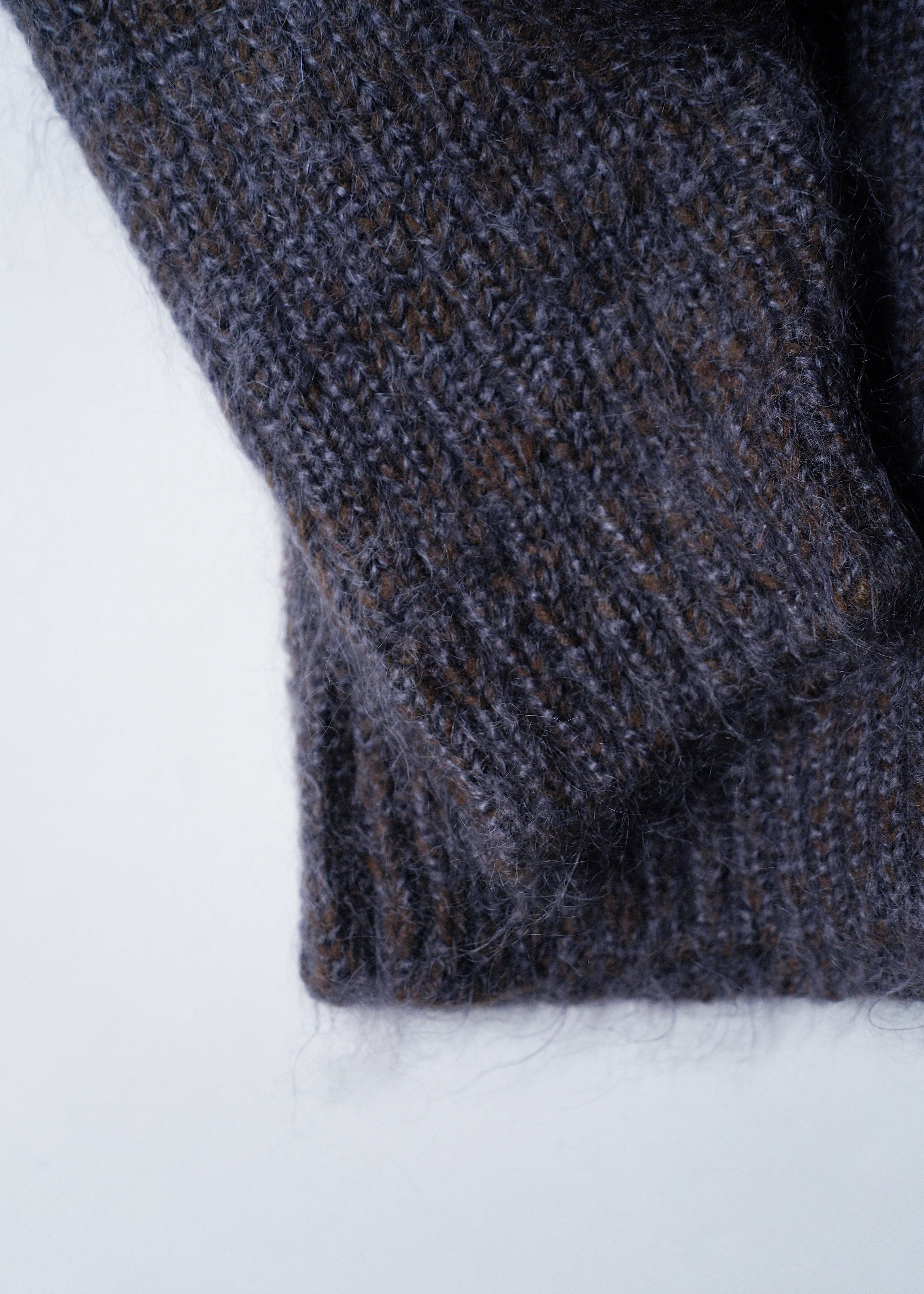 90's A.P.C. v neck low gage mohair knit