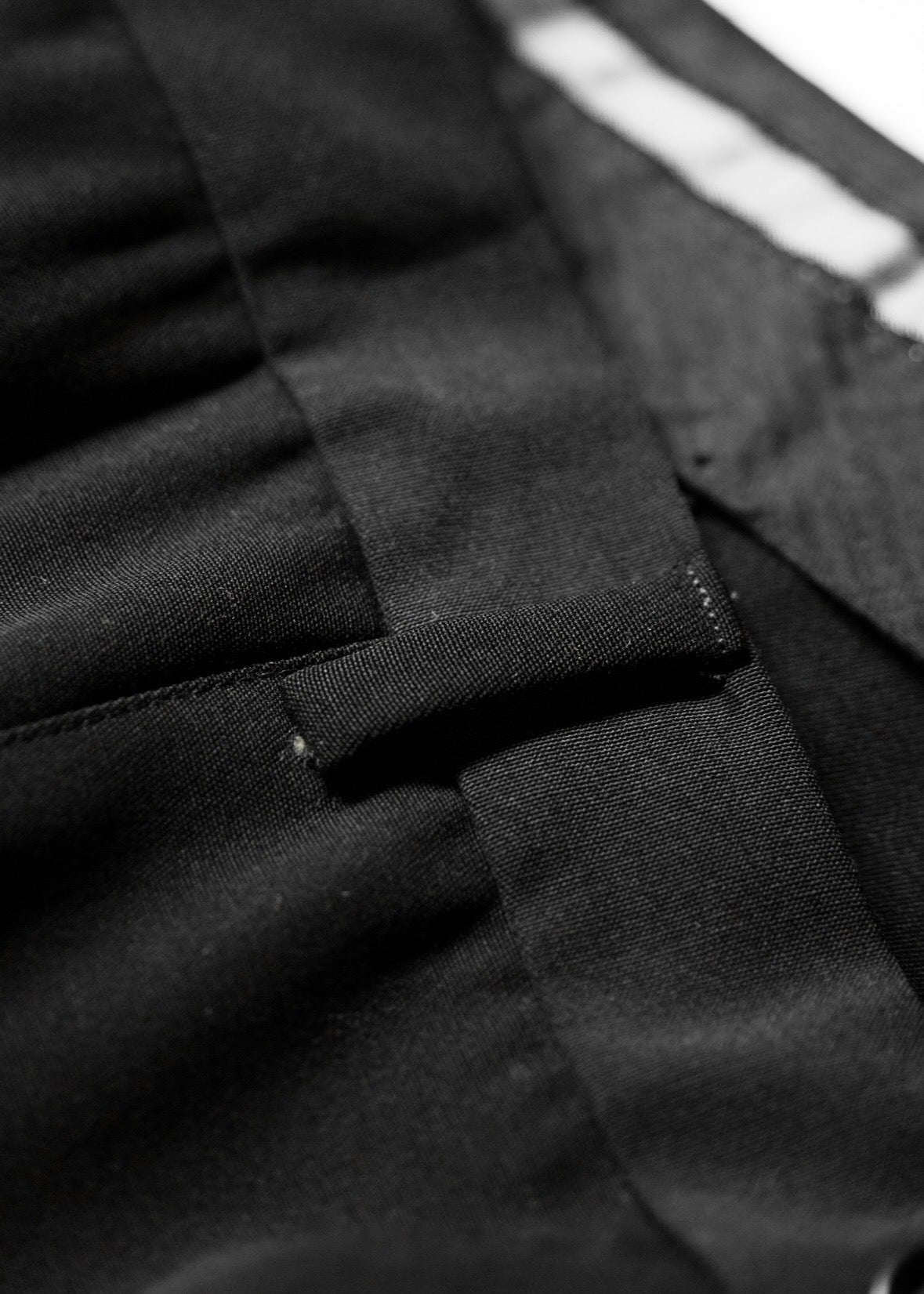 90-00’s GIORGIO ARMANI tapered wool slacks
