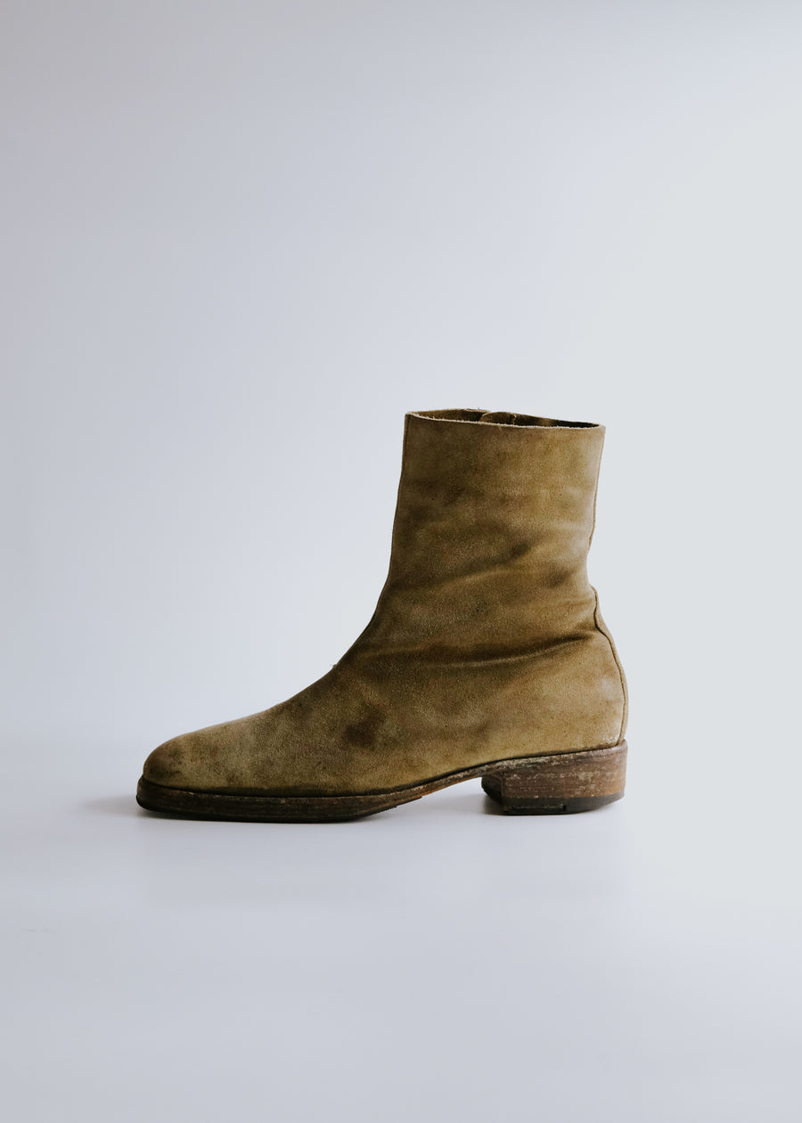 Martin Margiela 03AW aged suede square toe side zip boots
