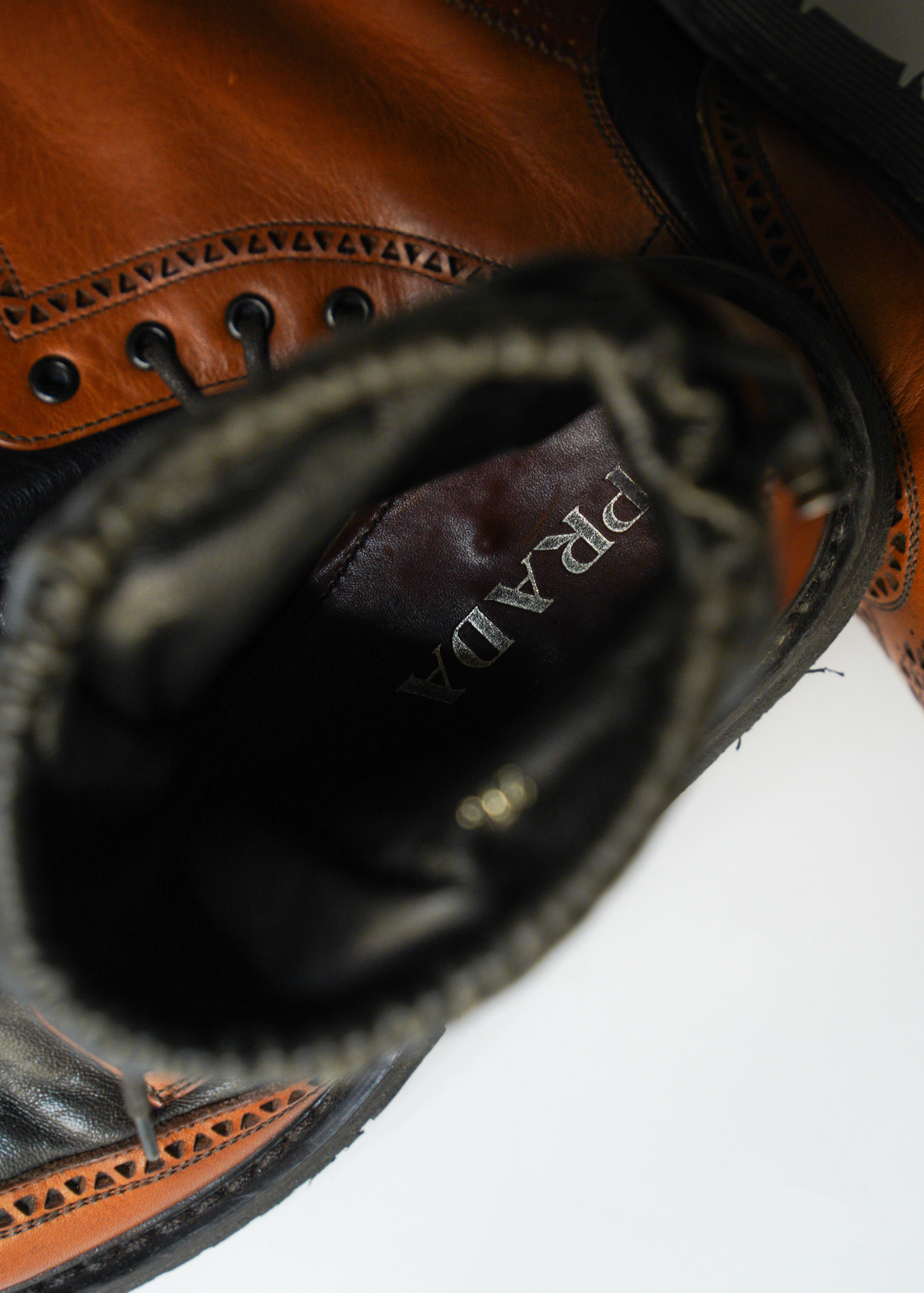 00’s PRADA wing tip leather docking boot