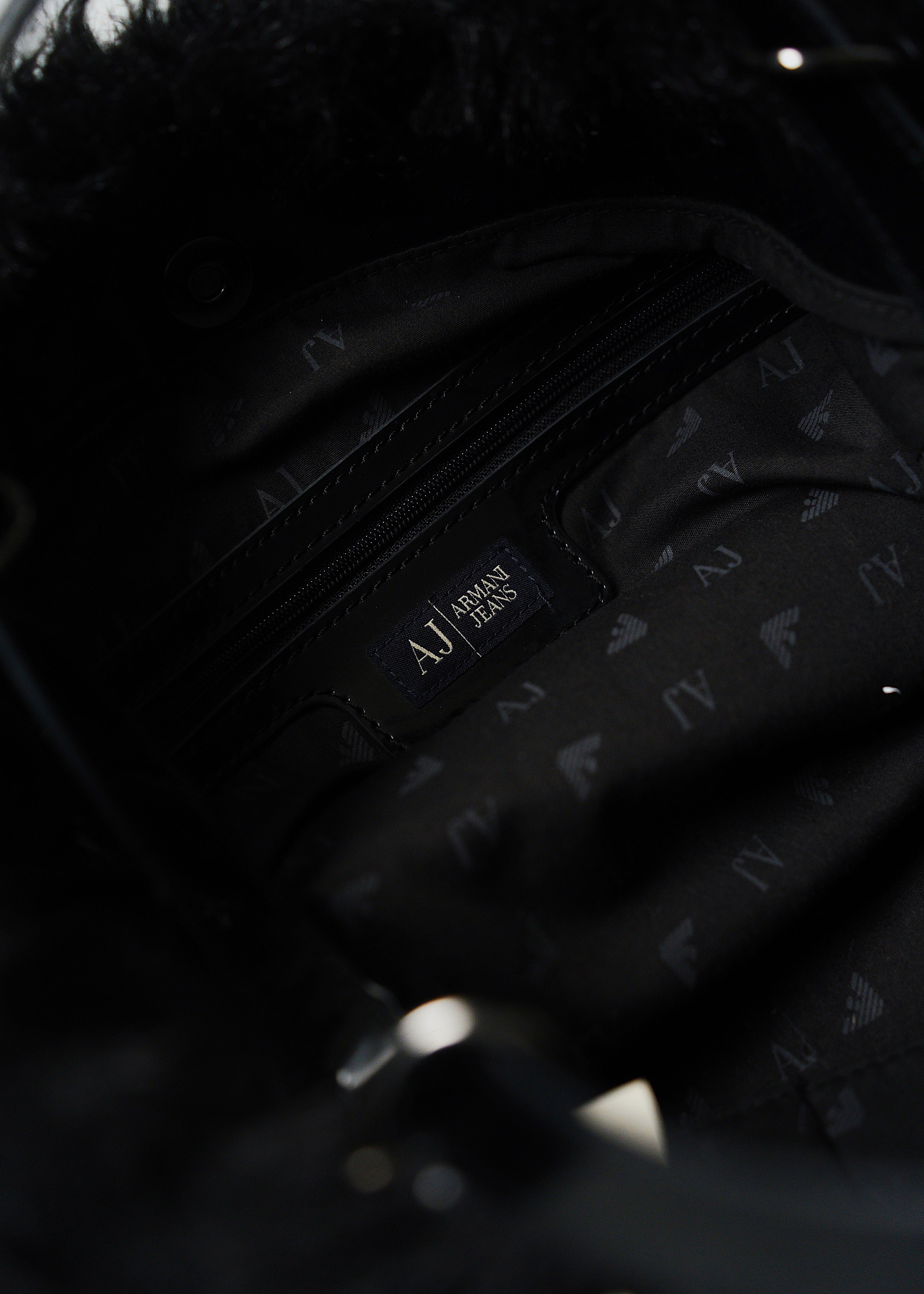 10's ARMANI JEANS fur tote bag