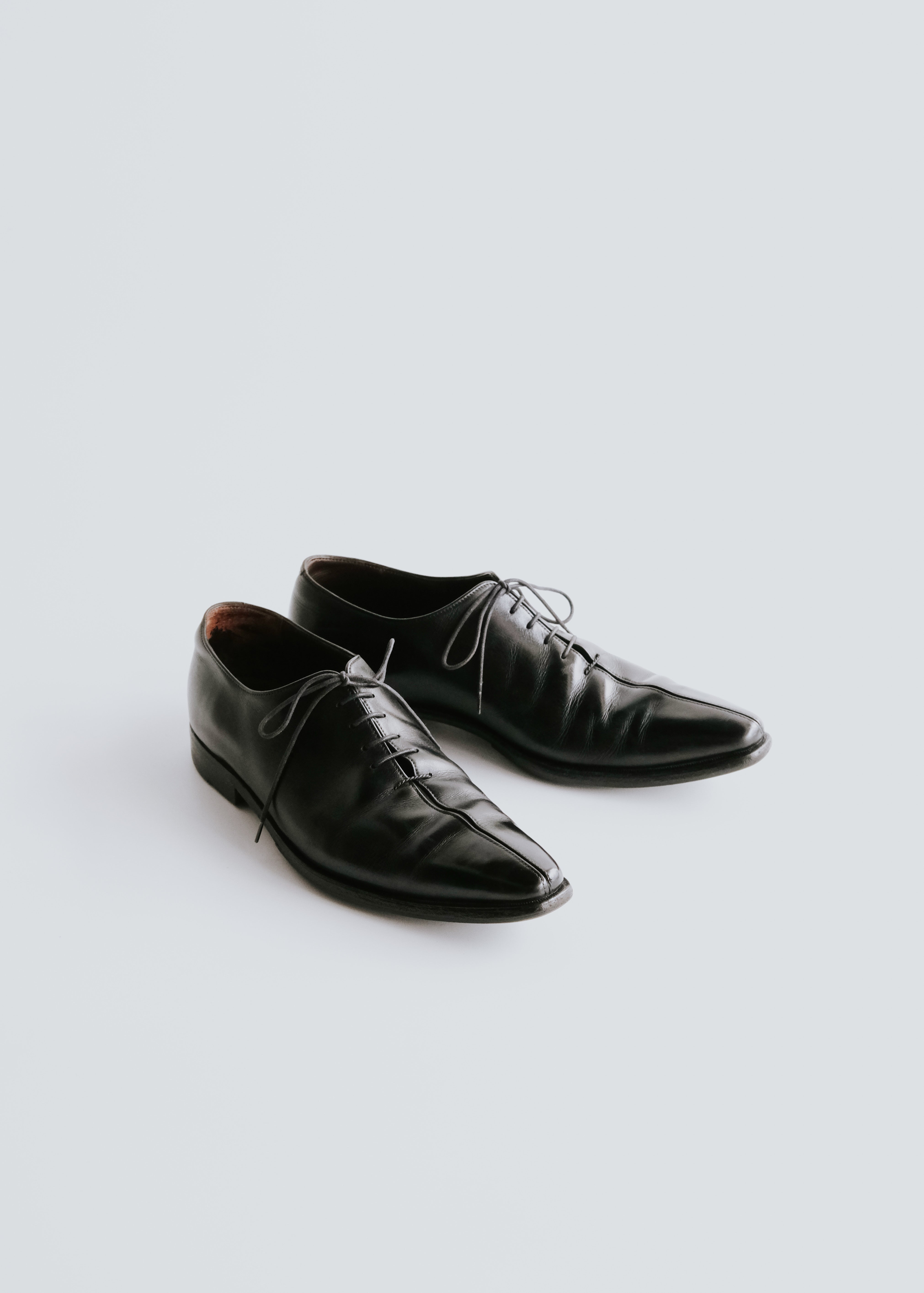 BOTTEGA VENETA center seam leather shoes