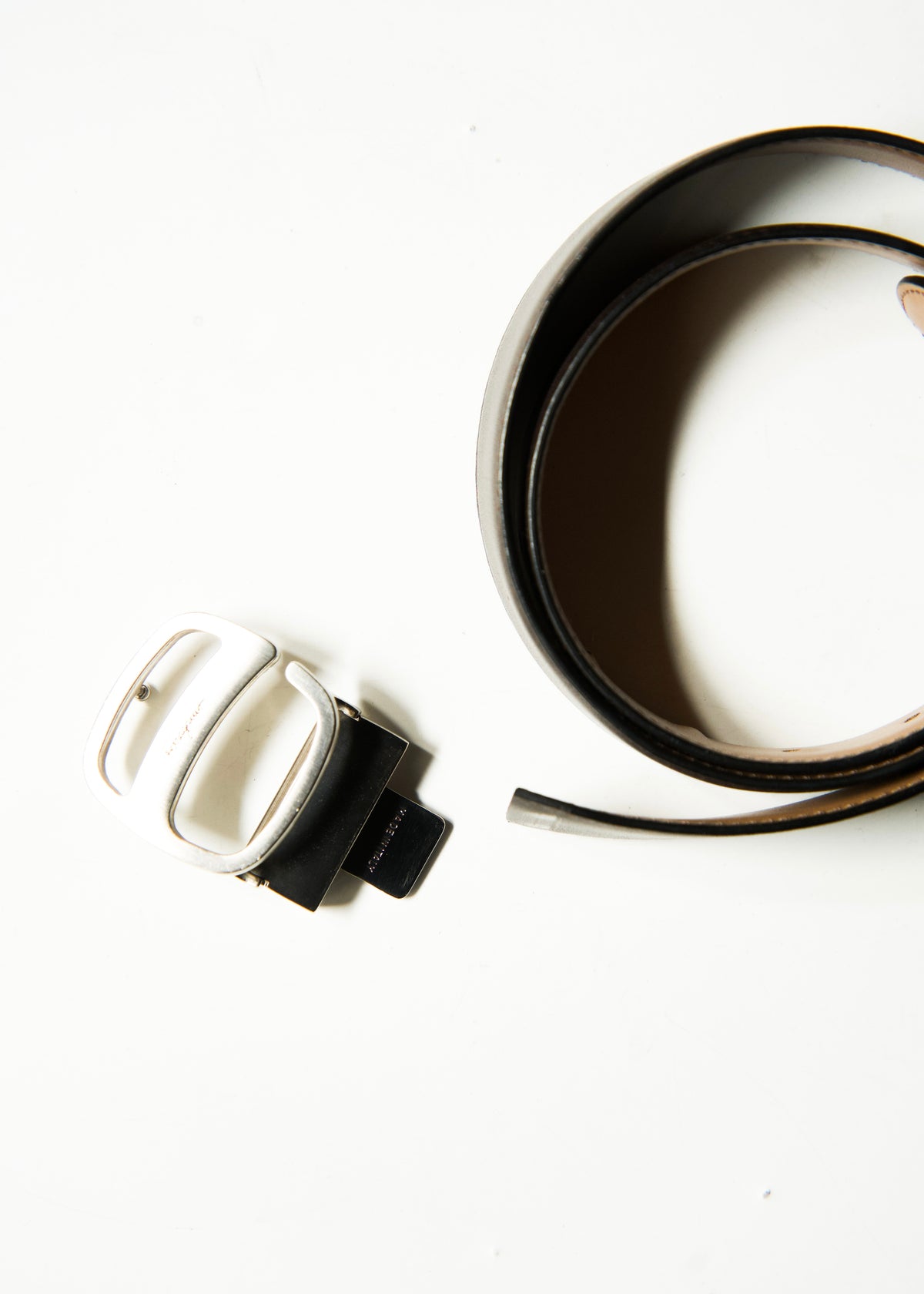 10's Salvatore Ferragamo reversible leather belt