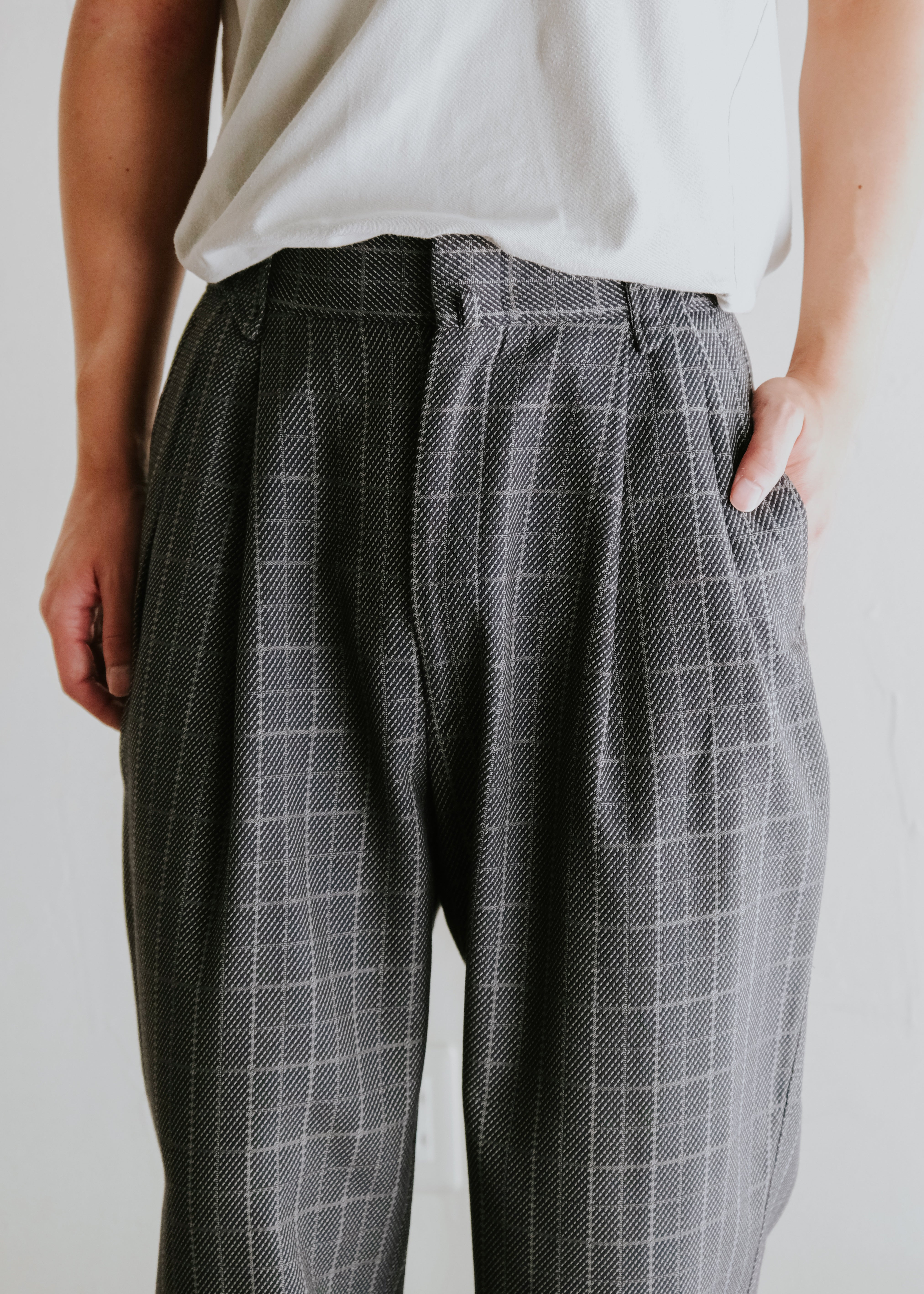 80's GIANNI VERSACE glen check tucked wide tapered slacks