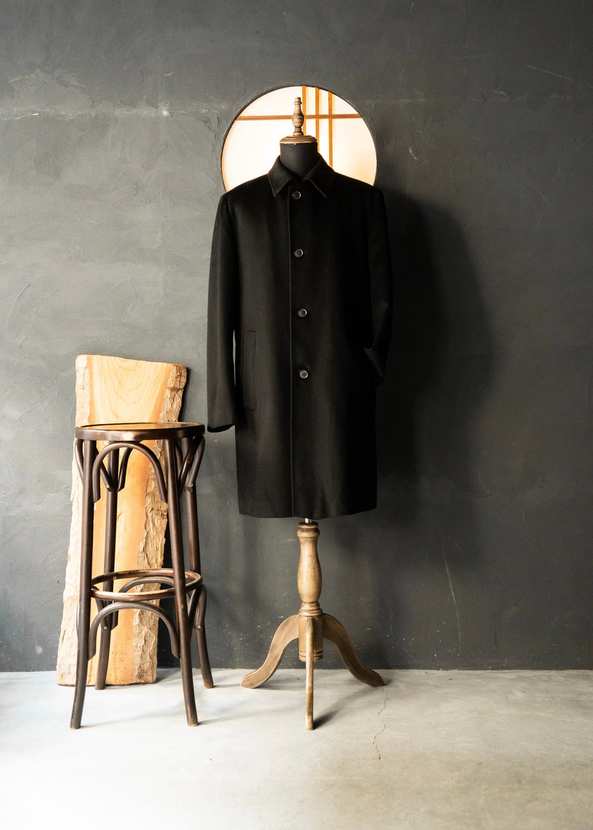 90-00’s HUGO BOSS cashmere balmacaan coat