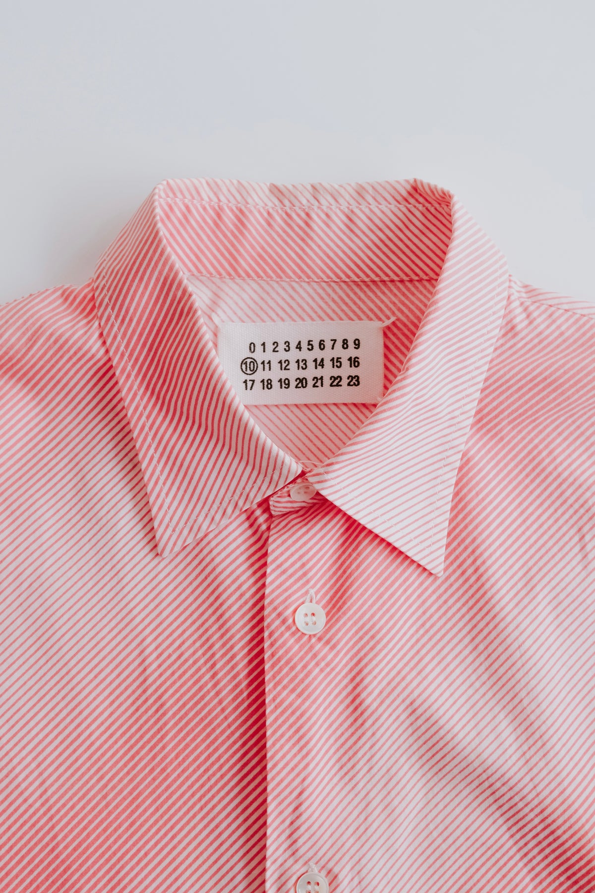 Martin Margiela 08SS gradient stripe regular collar shirt