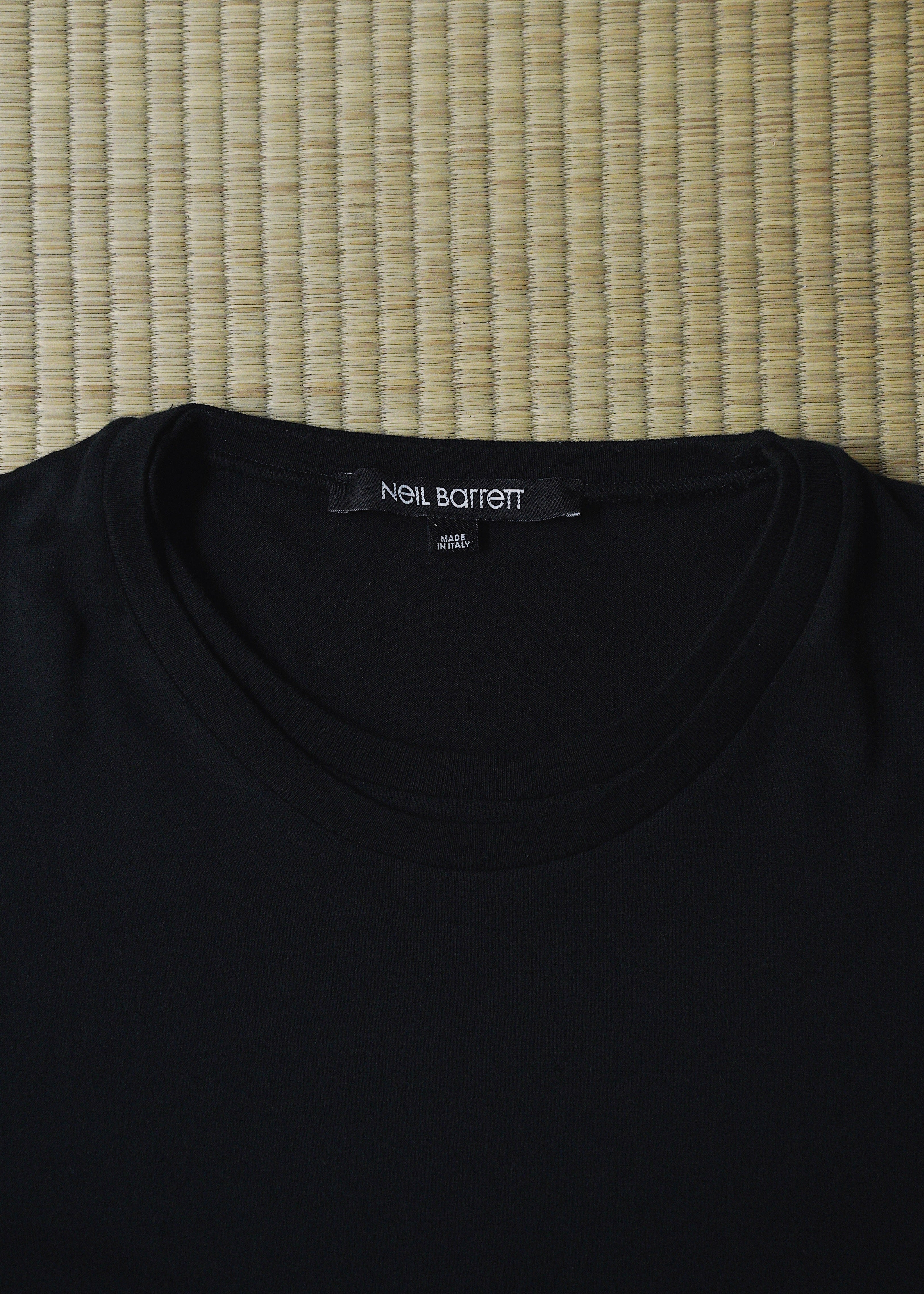 NeIL BarreTT neck layered switching coating tee