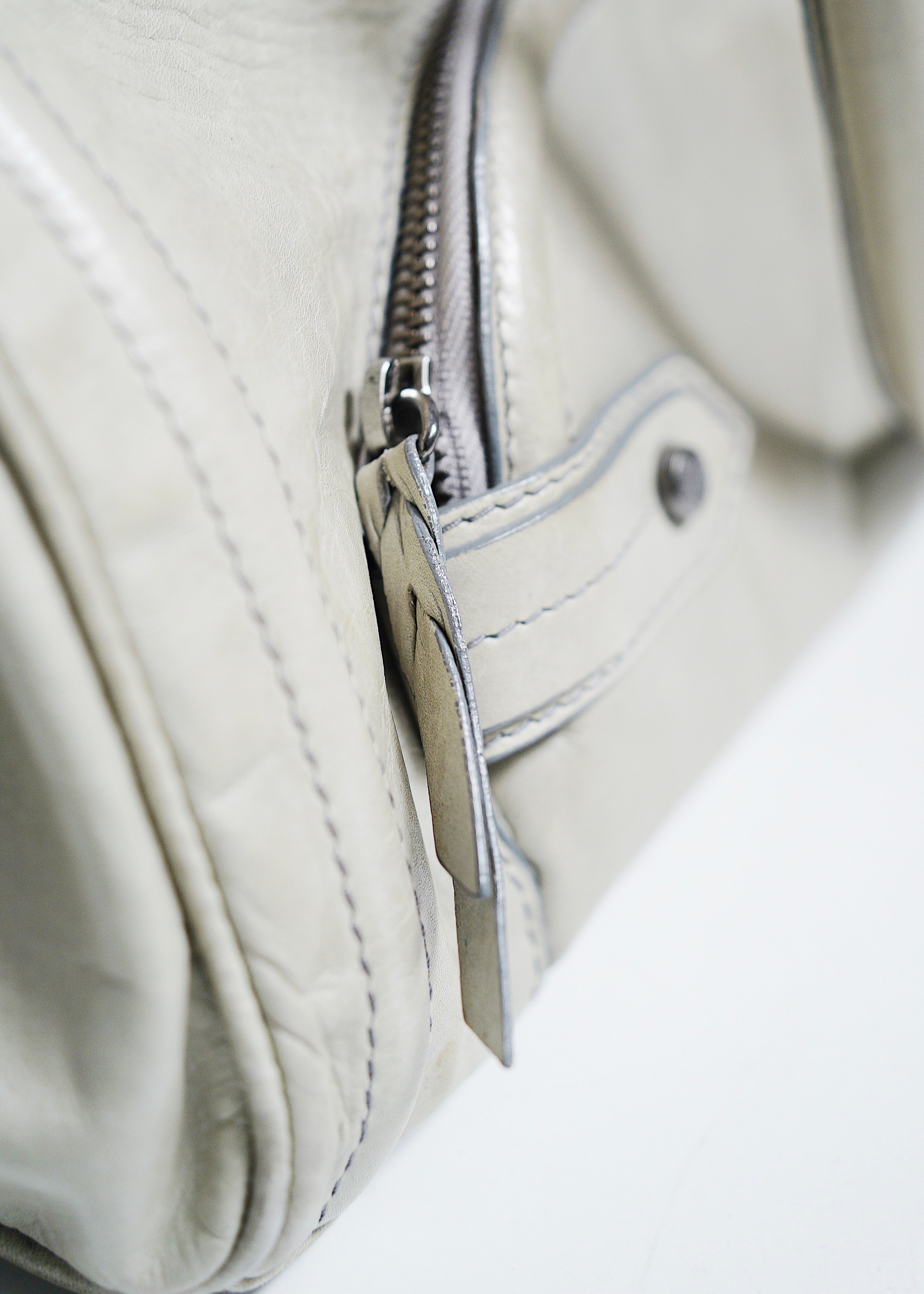 CoSTUME NATIONAL leather hand bag