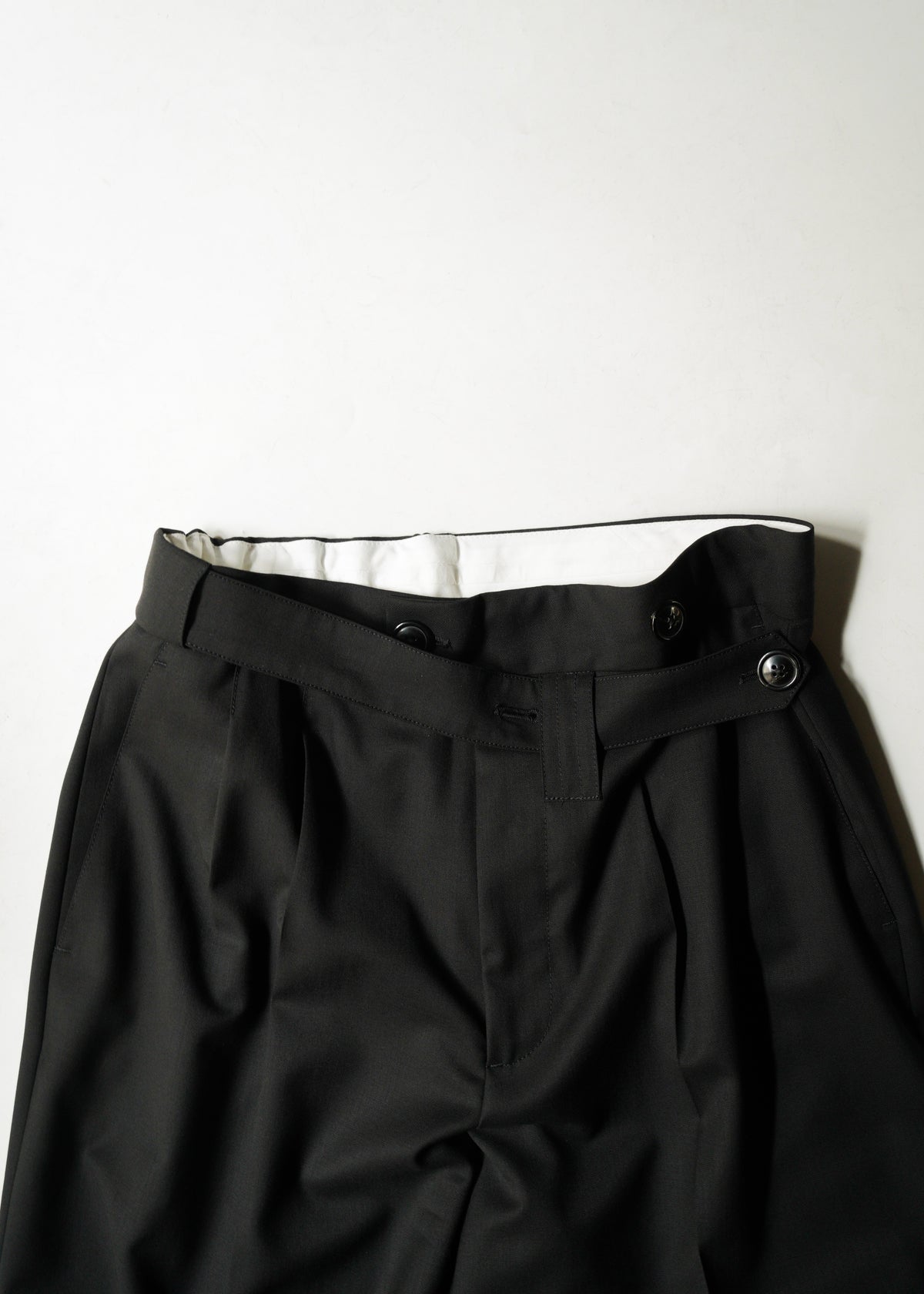 NAMACHEKO 26AW HAV TAILORED TROUSER