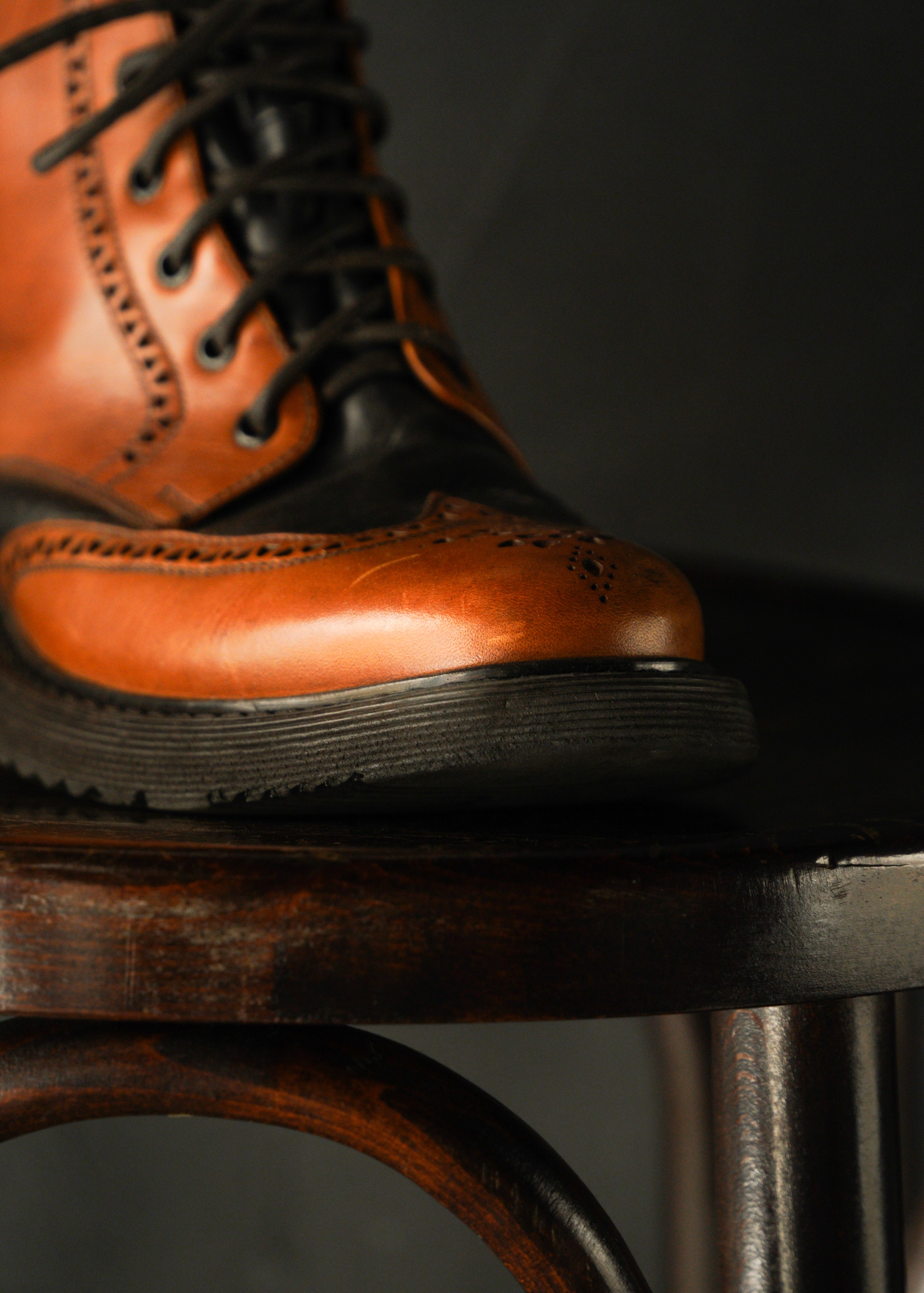 00’s PRADA wing tip leather docking boot