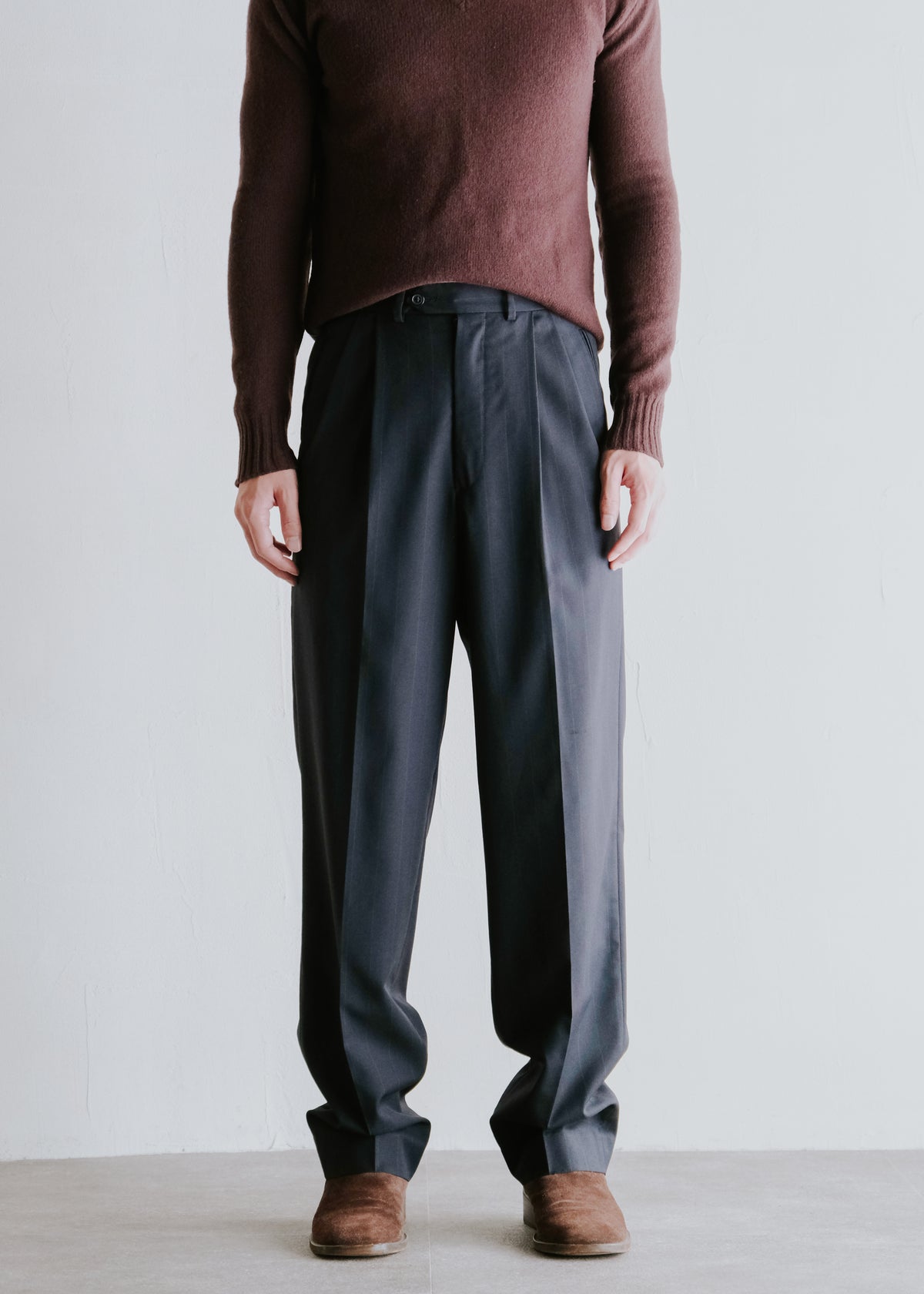 80-90's shadow stripe relaxing tapered slacks