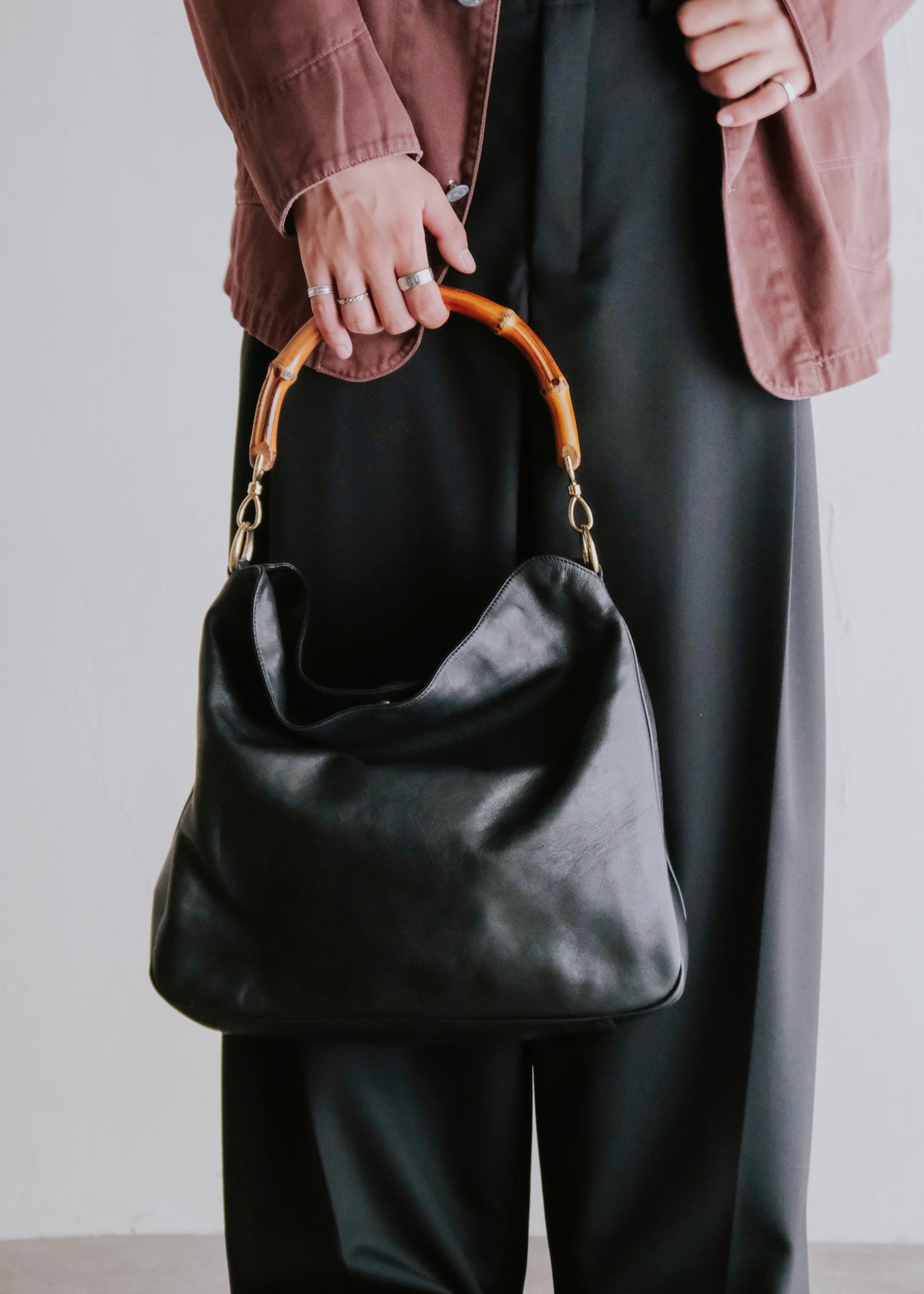 00's GUCCI leather hand bag with bamboo handle