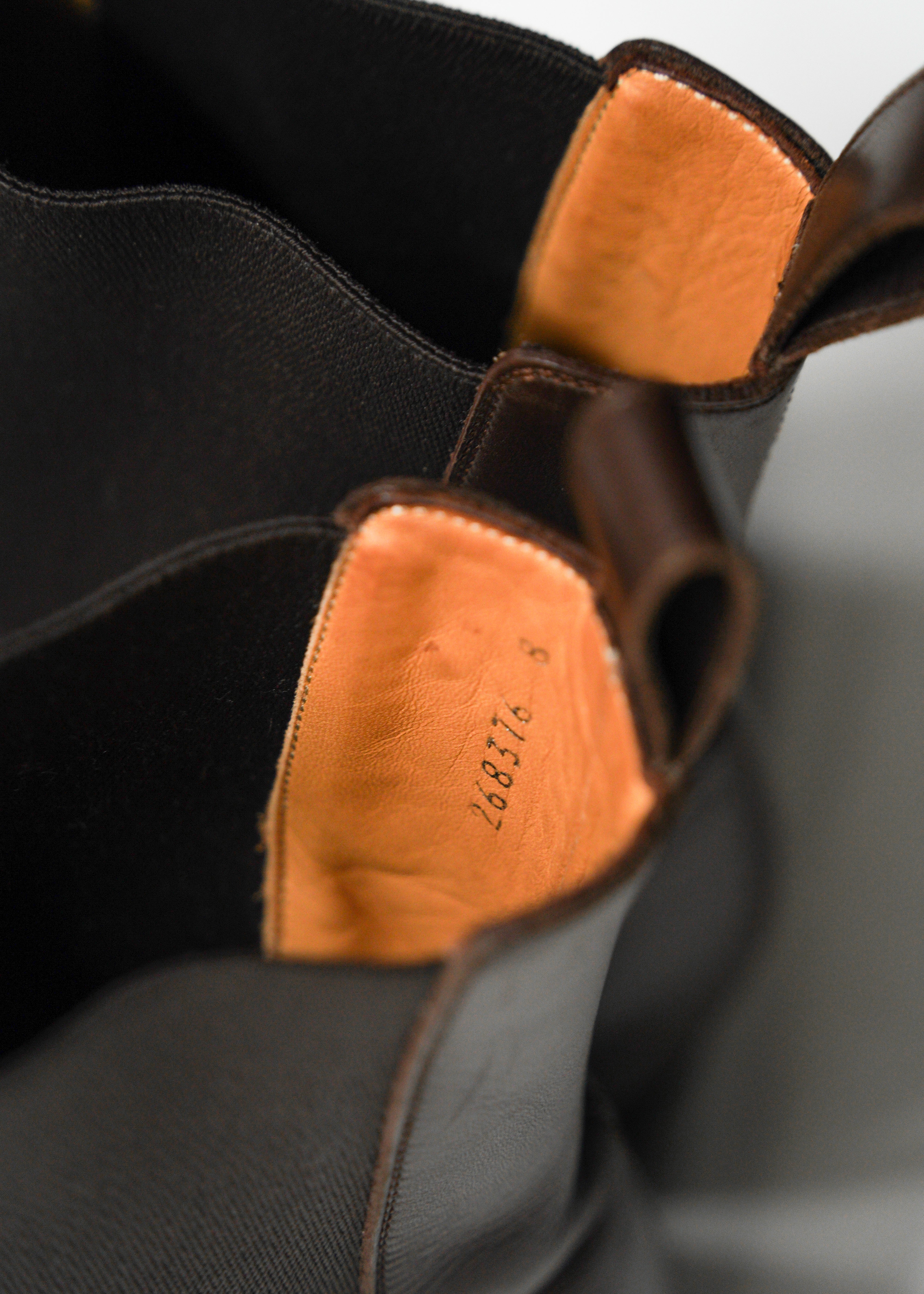 10’s GUCCI side gore leather boots