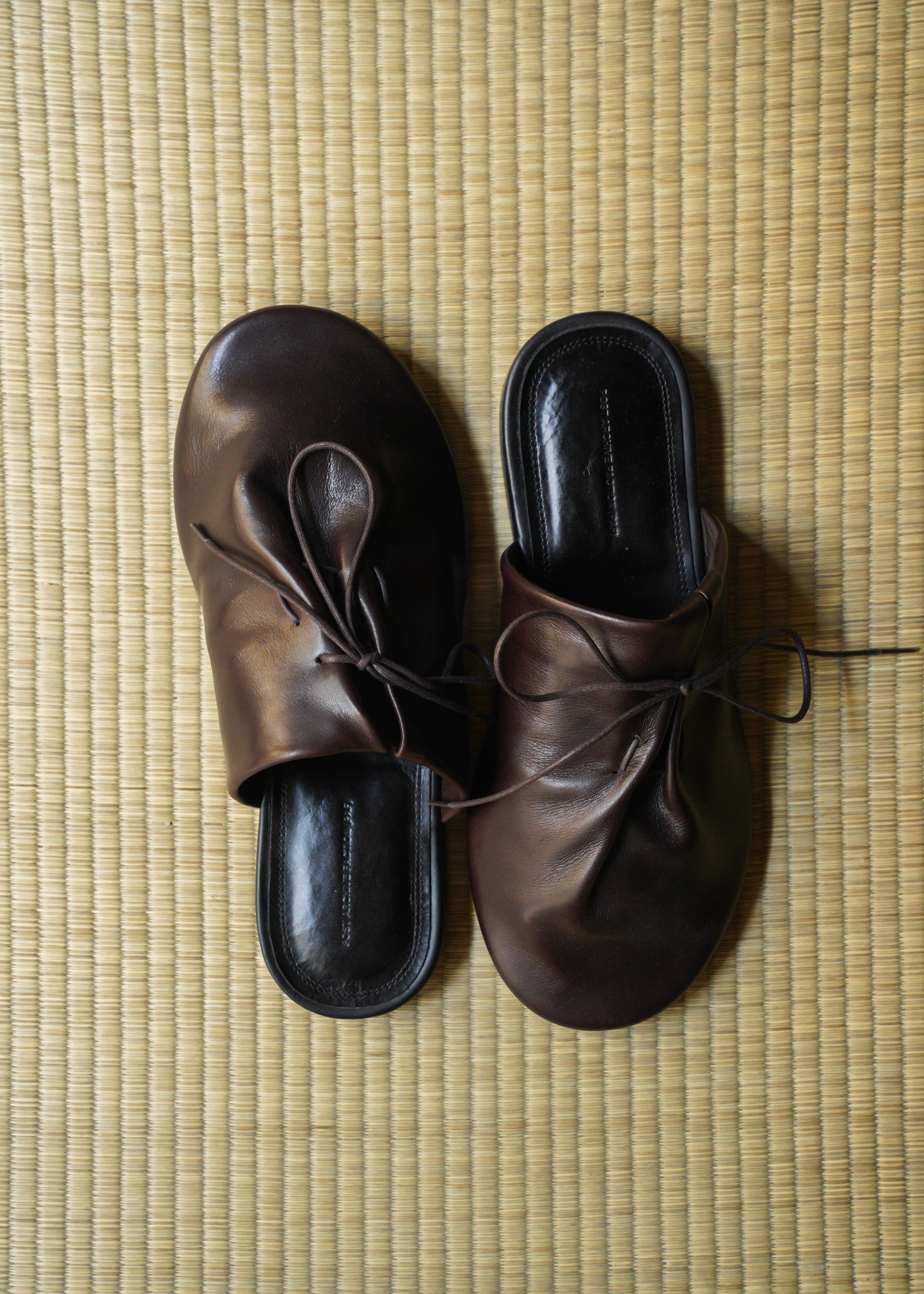 POST ARCHIVE FACTION 26SS Drifter Slides / Brown