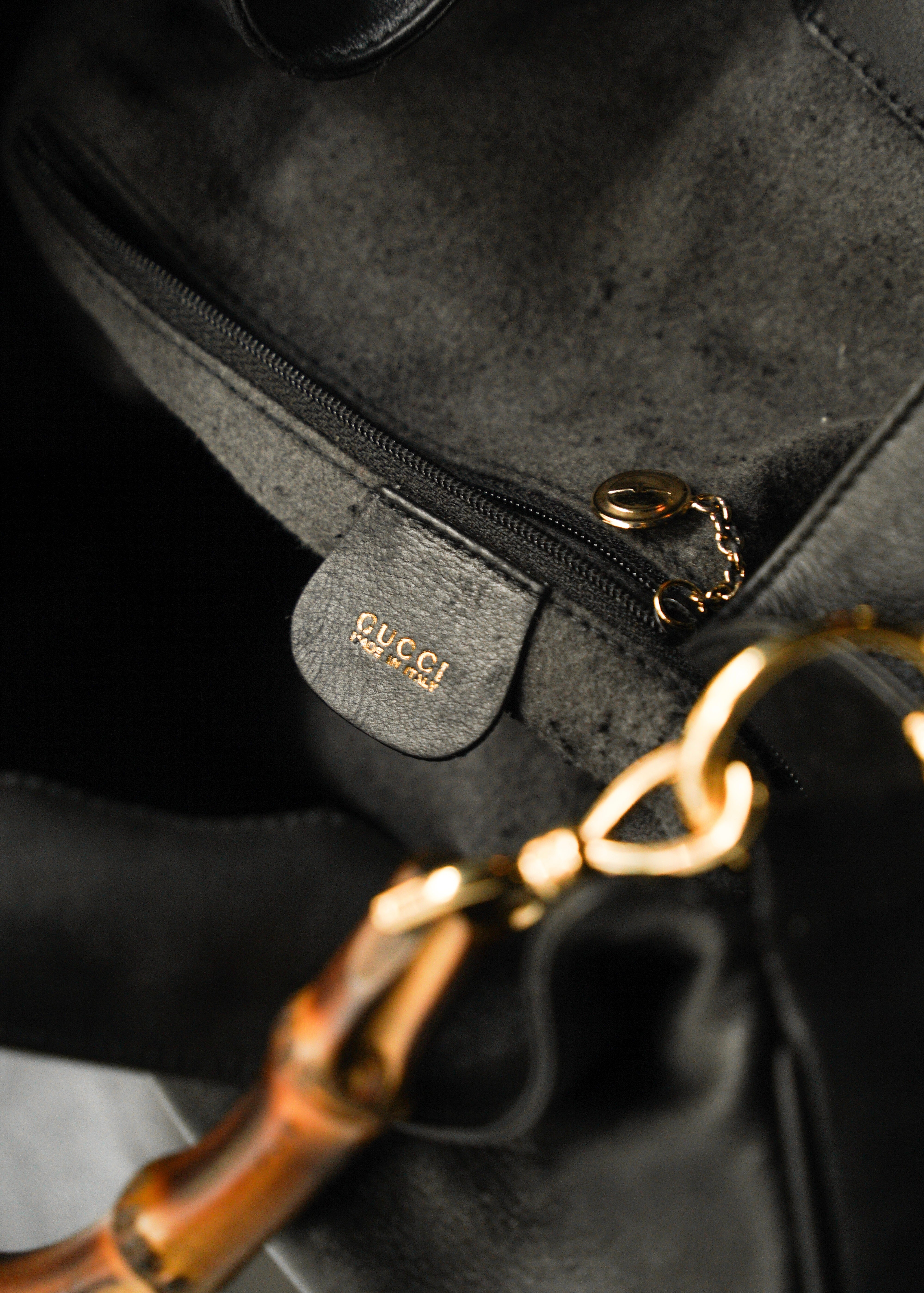 90-00’s GUCCI bamboo handle 2 way leather shoulder bag