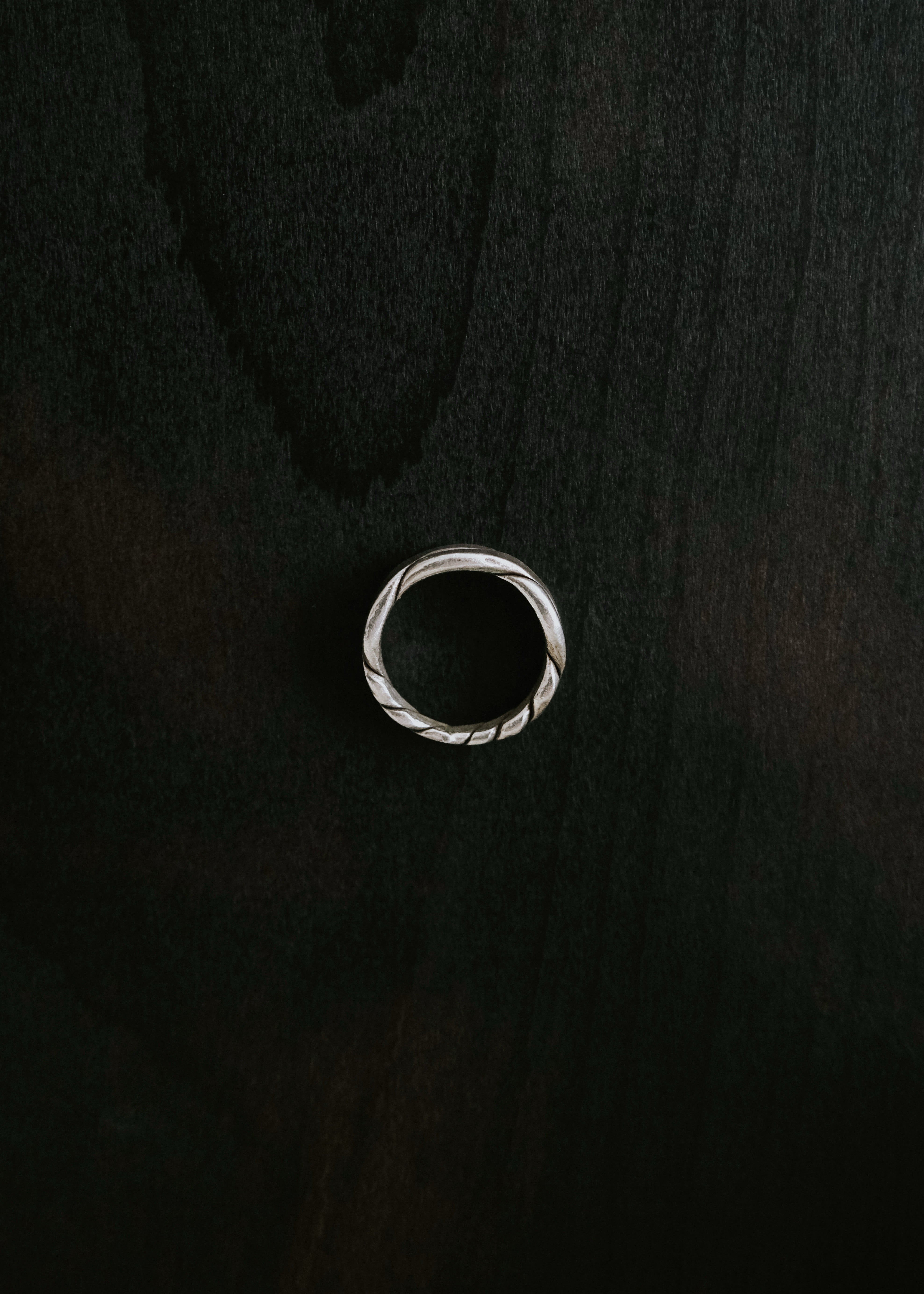 Karen silver interwoven ring