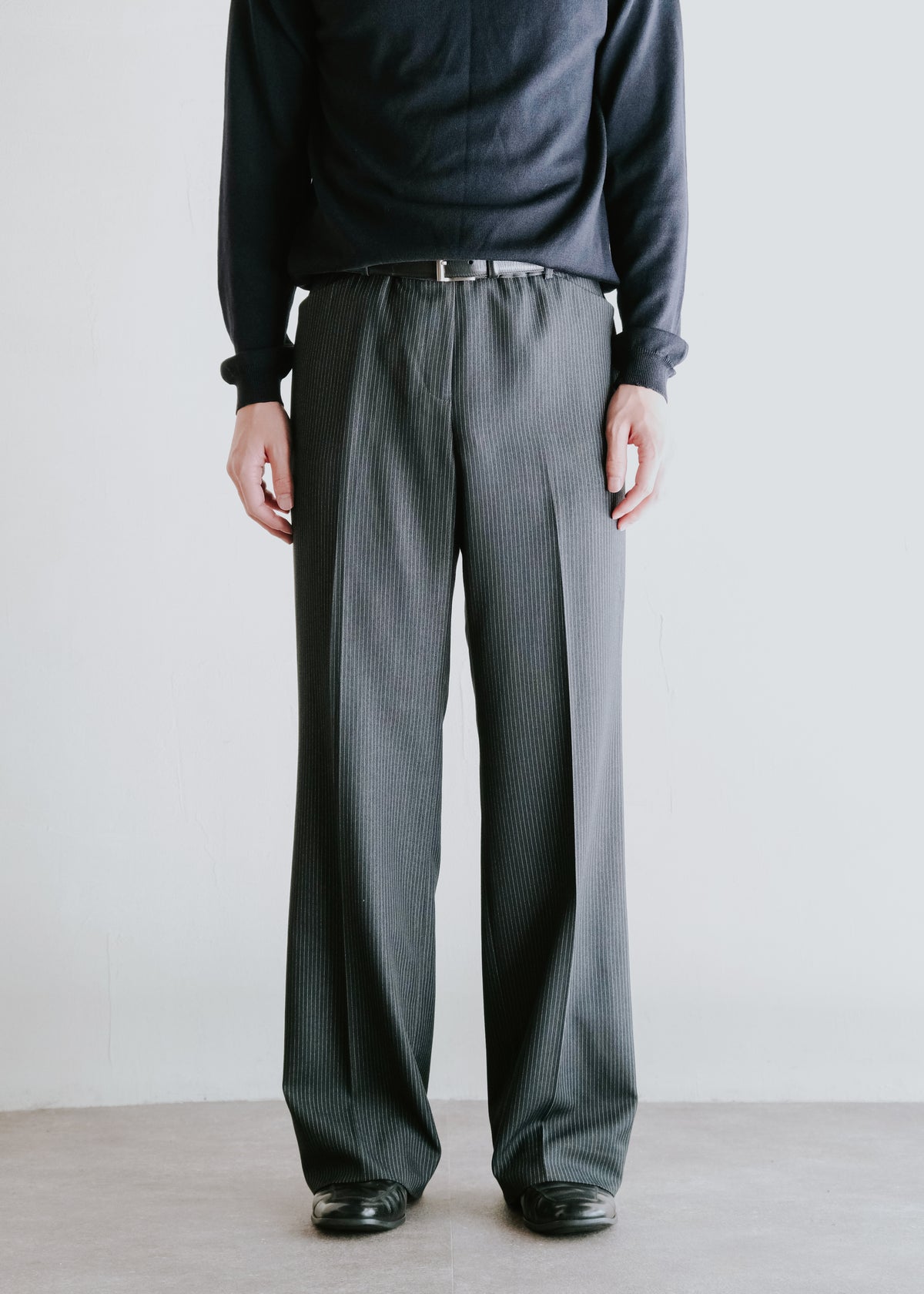 stitched stripe center crease semi flare slacks