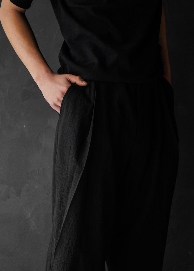 SHOOP 26SS big tuck trousers / Black