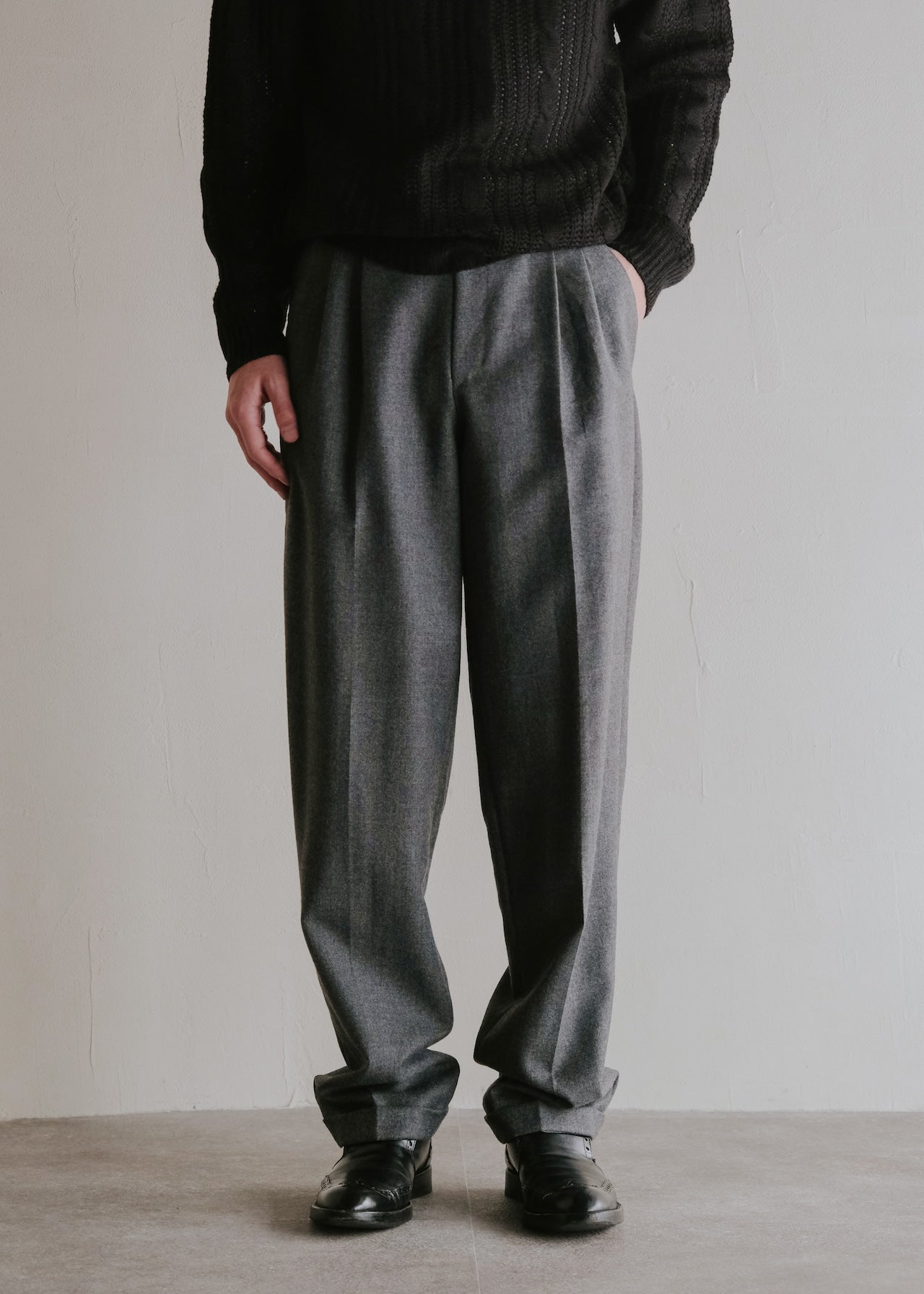 80's tucked wool wide tapered slacks