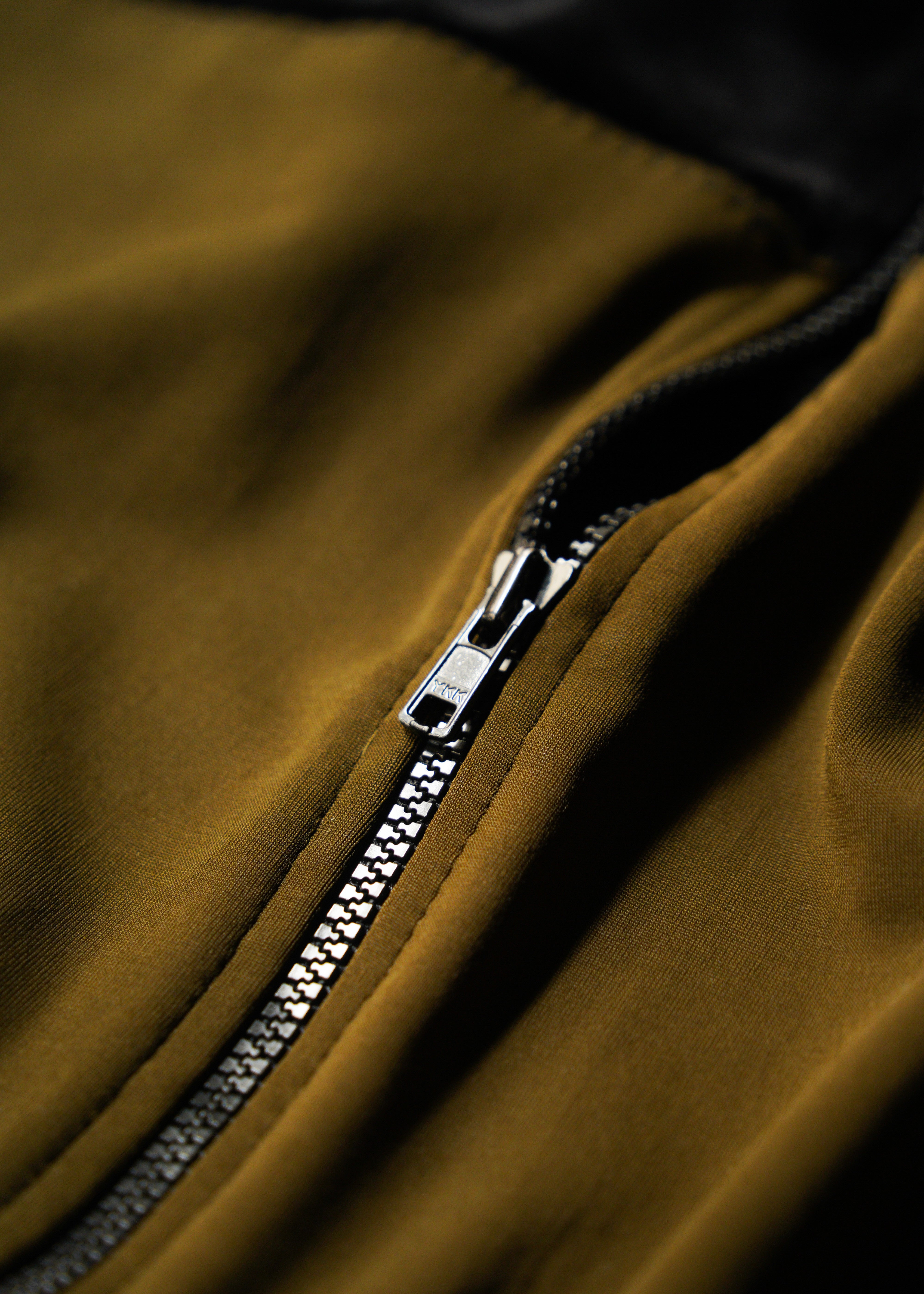 90-00’s Jean Paul Gaultier switching velour zip up jacket