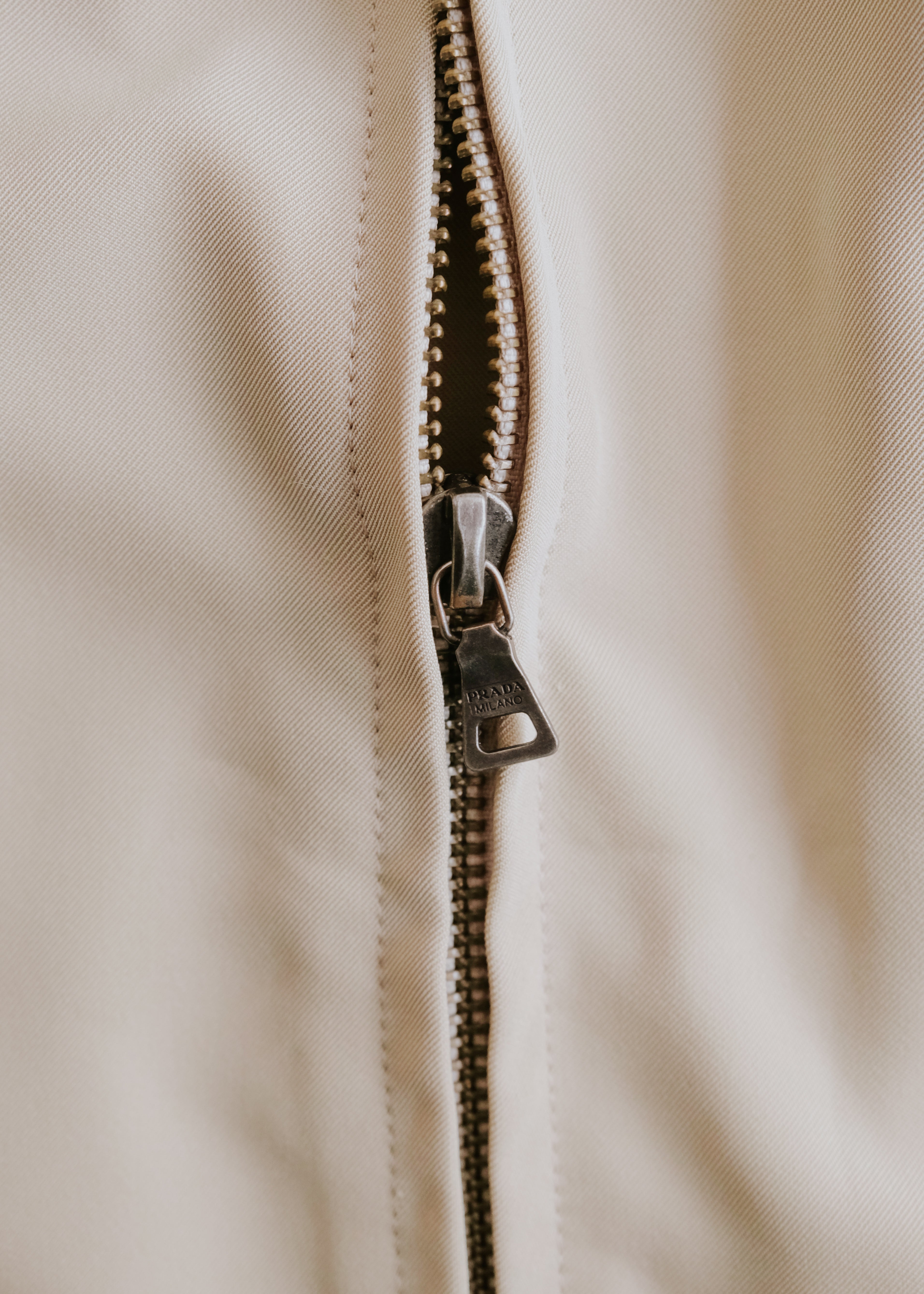 00-10’s PRADA double zip up blouson