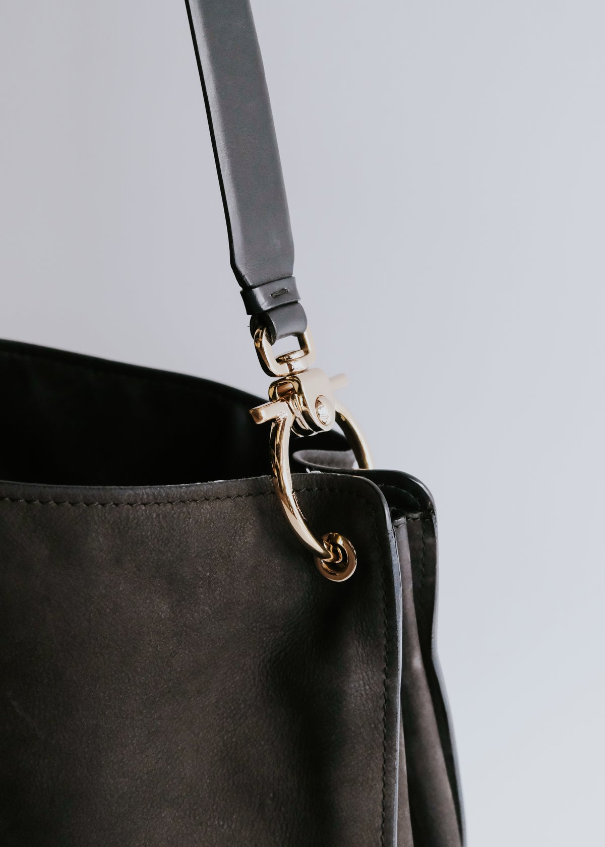 00's Salvatore Ferragamo nubuck leather shoulder bag with Gancini strap