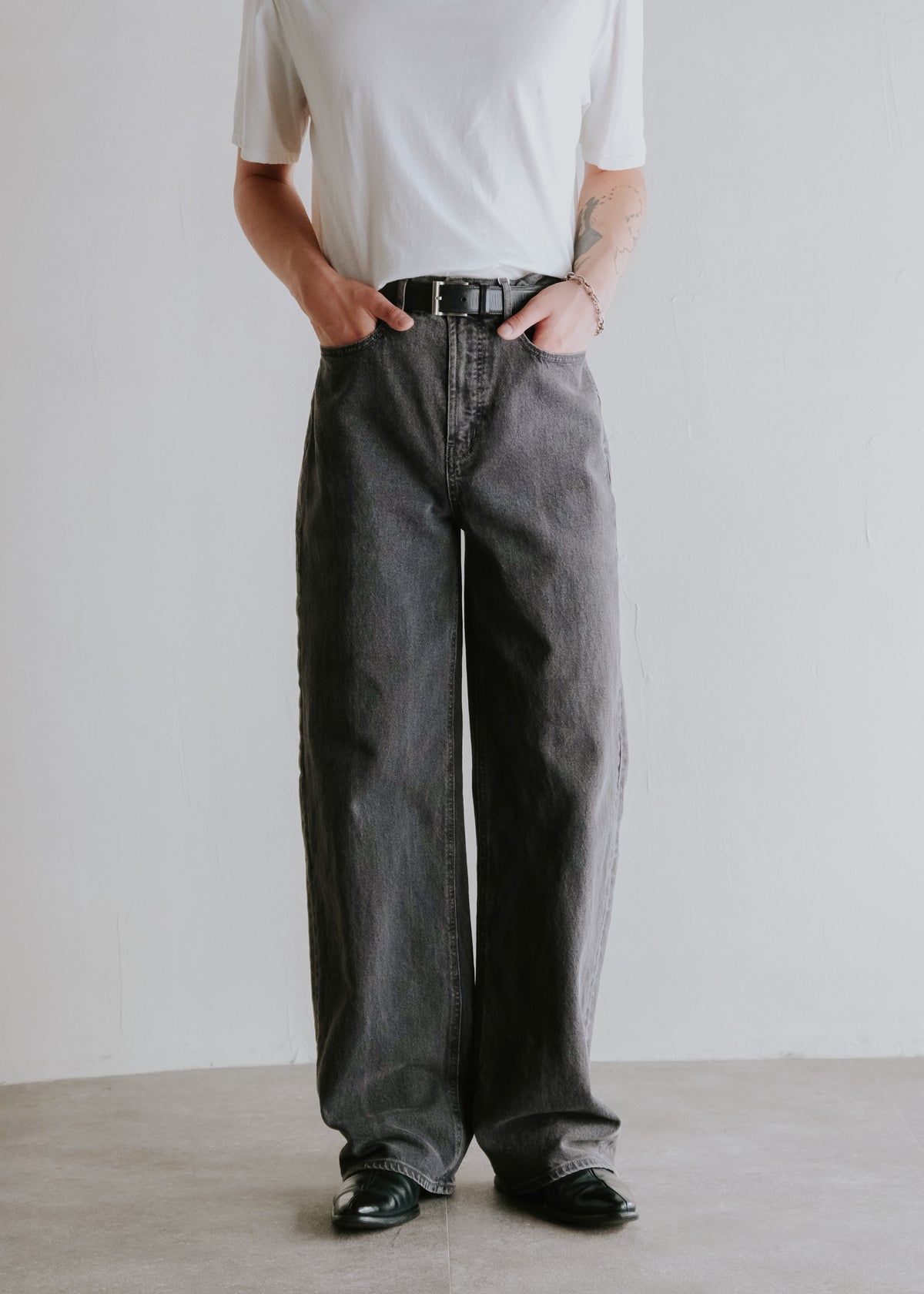 old navy wide leg denim trousers