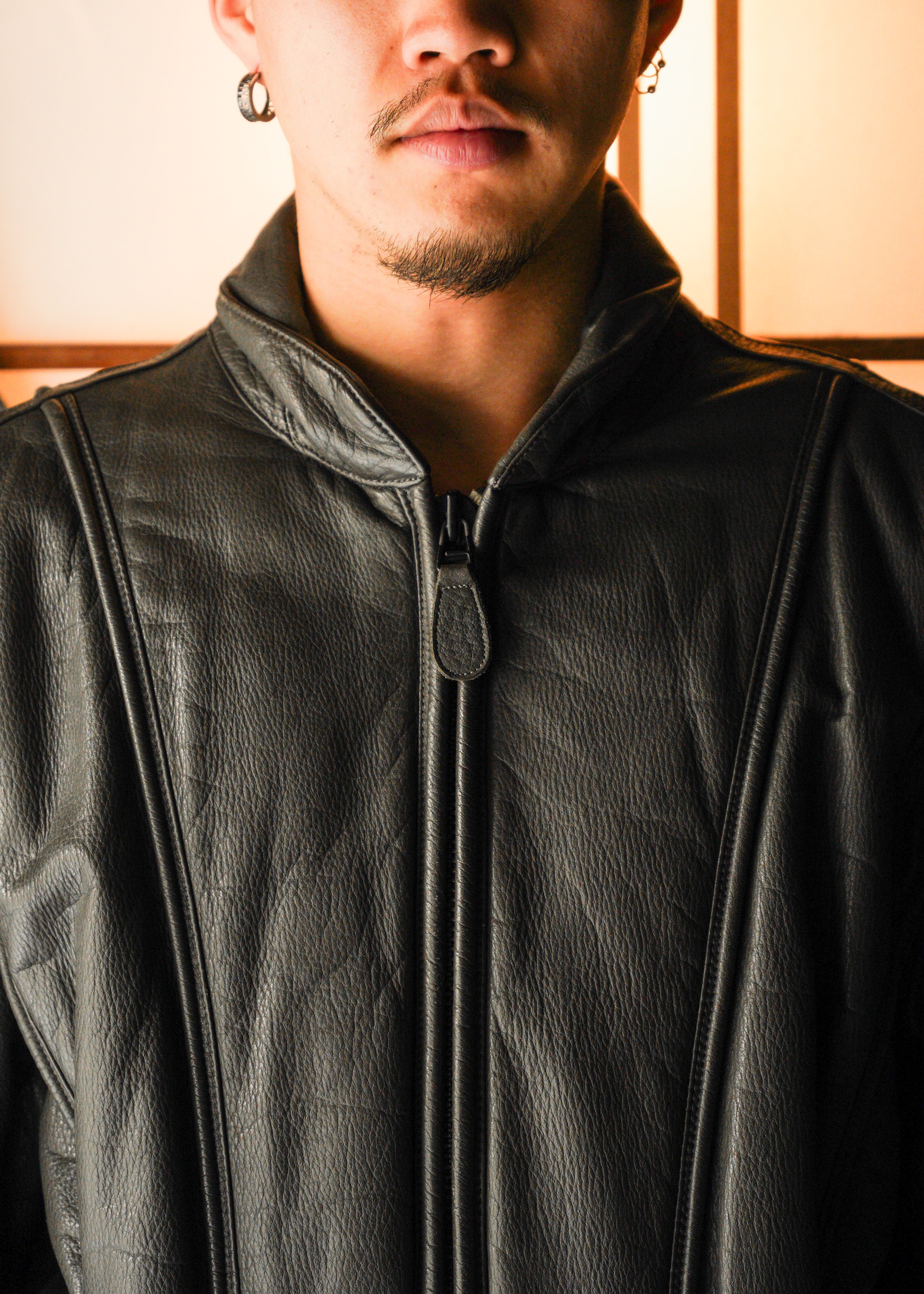 ISSEY MIYAKE 82AWzip up cow leather jacket