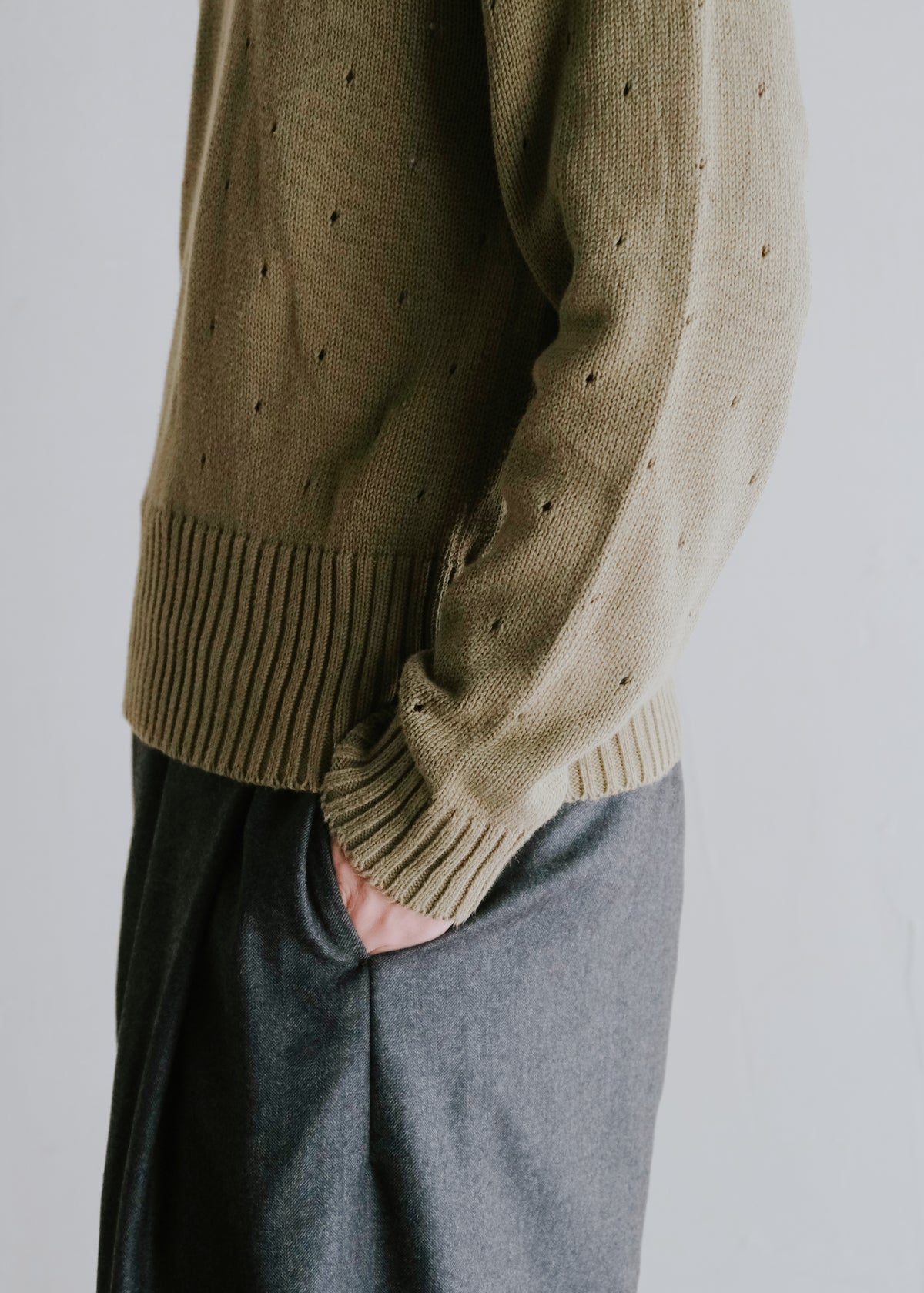 90-00's KRIZIAUOMO cut-out details v-neck knit