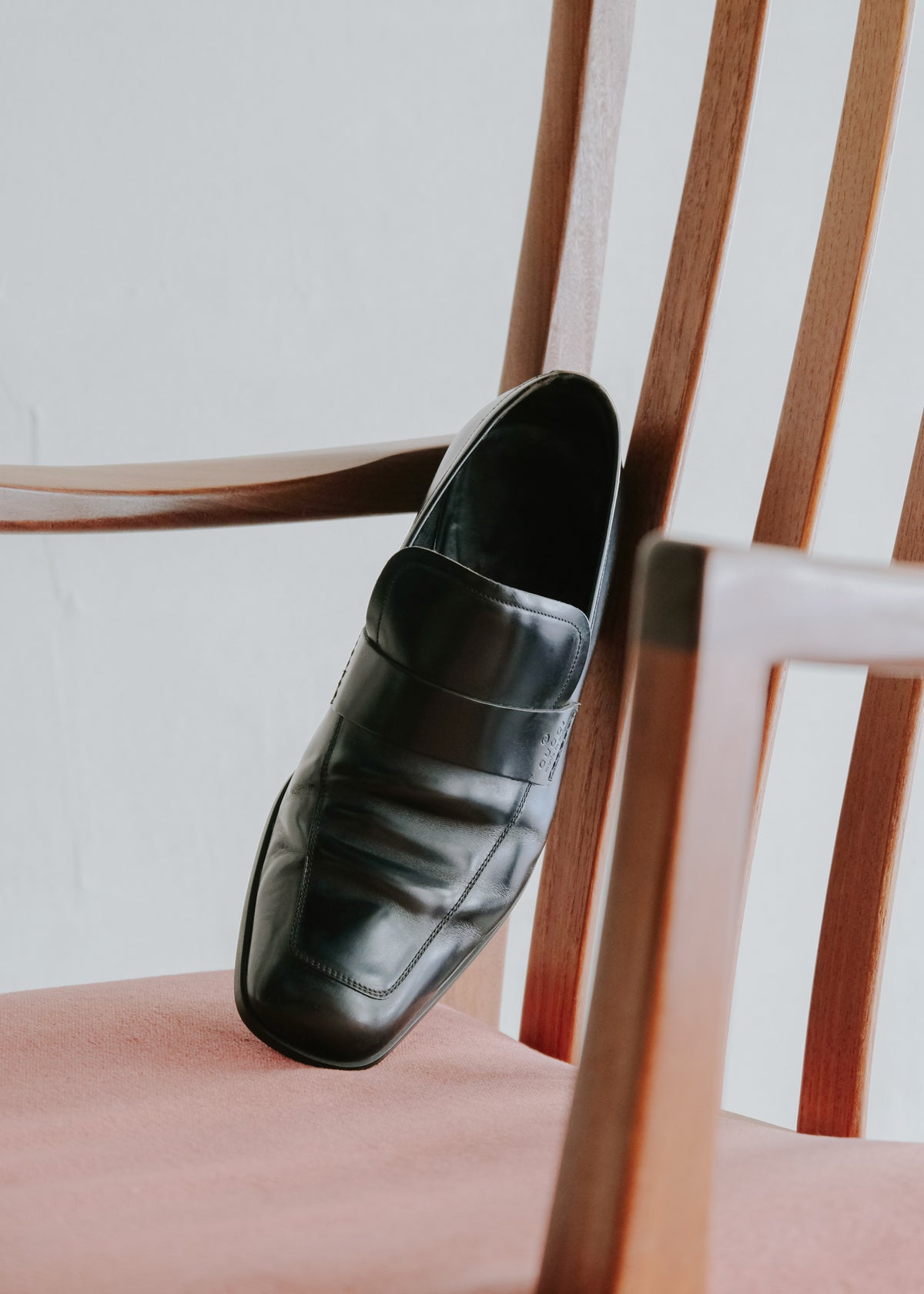 00's GUCCI square toe penny loafers